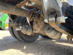 4 Underbody - Truck with 
