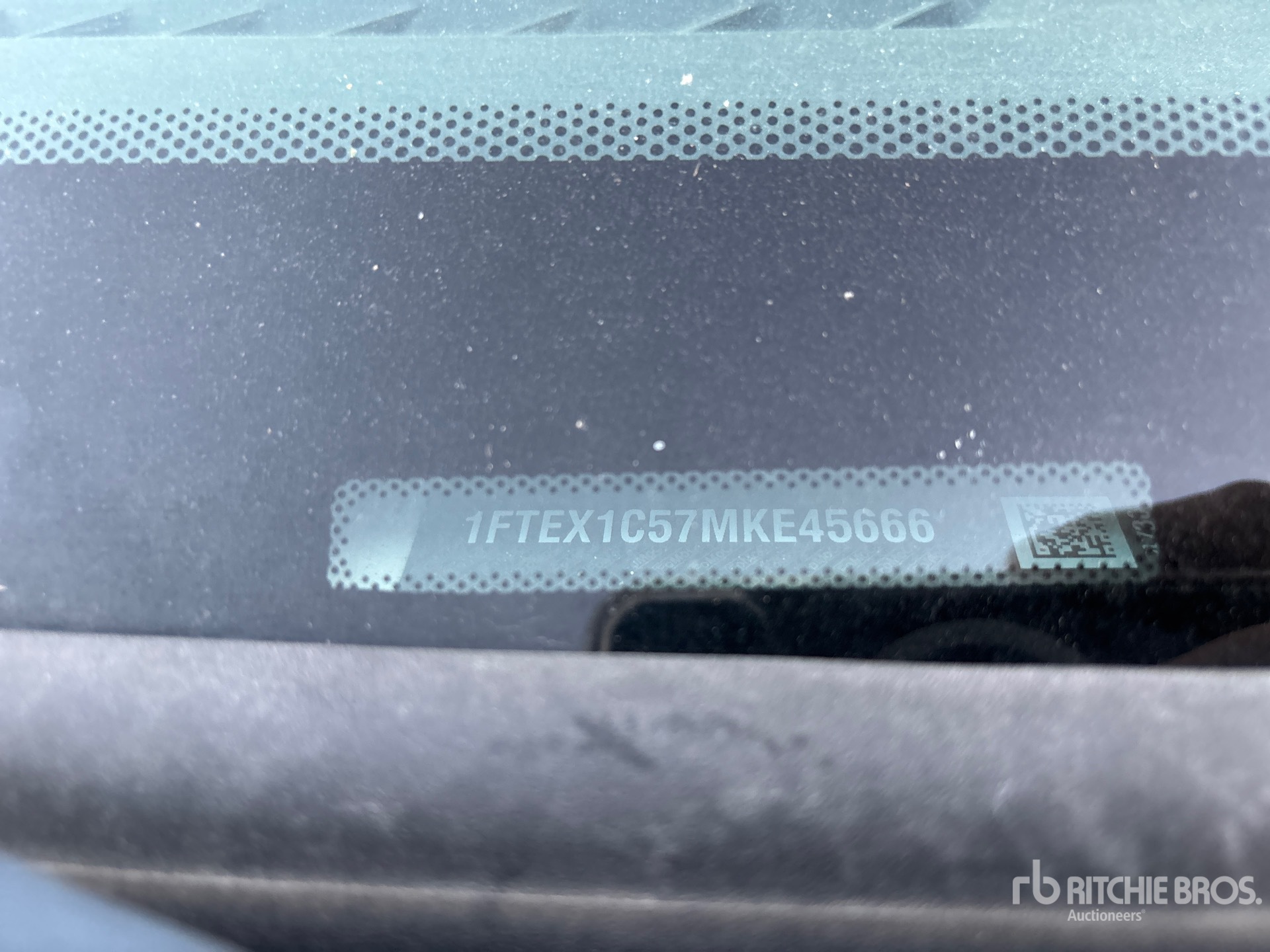 General Appearance with Second Serial Number/VIN Photo