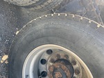 4 Underbody - Truck with 