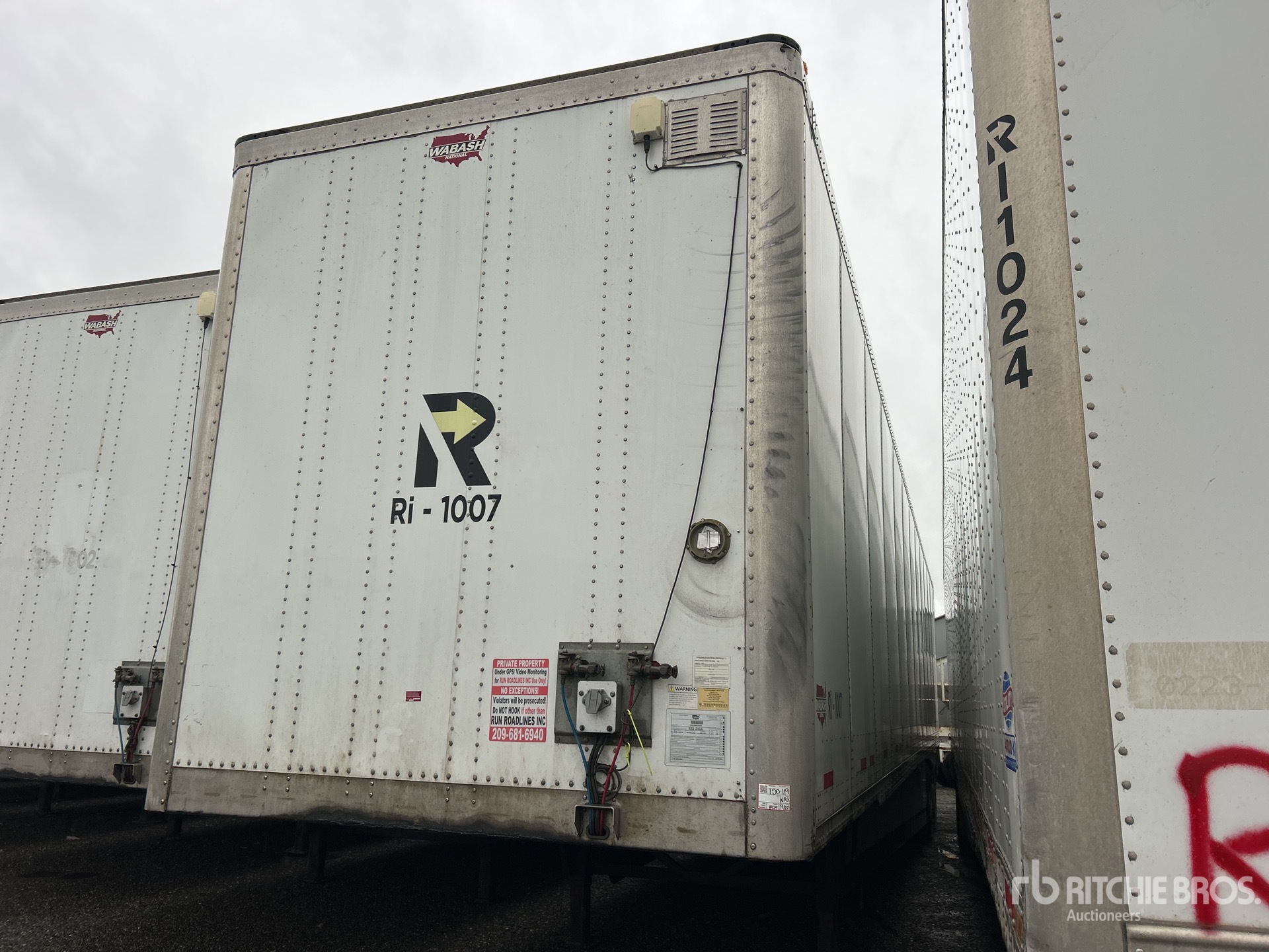 General Appearance with Featured Photo