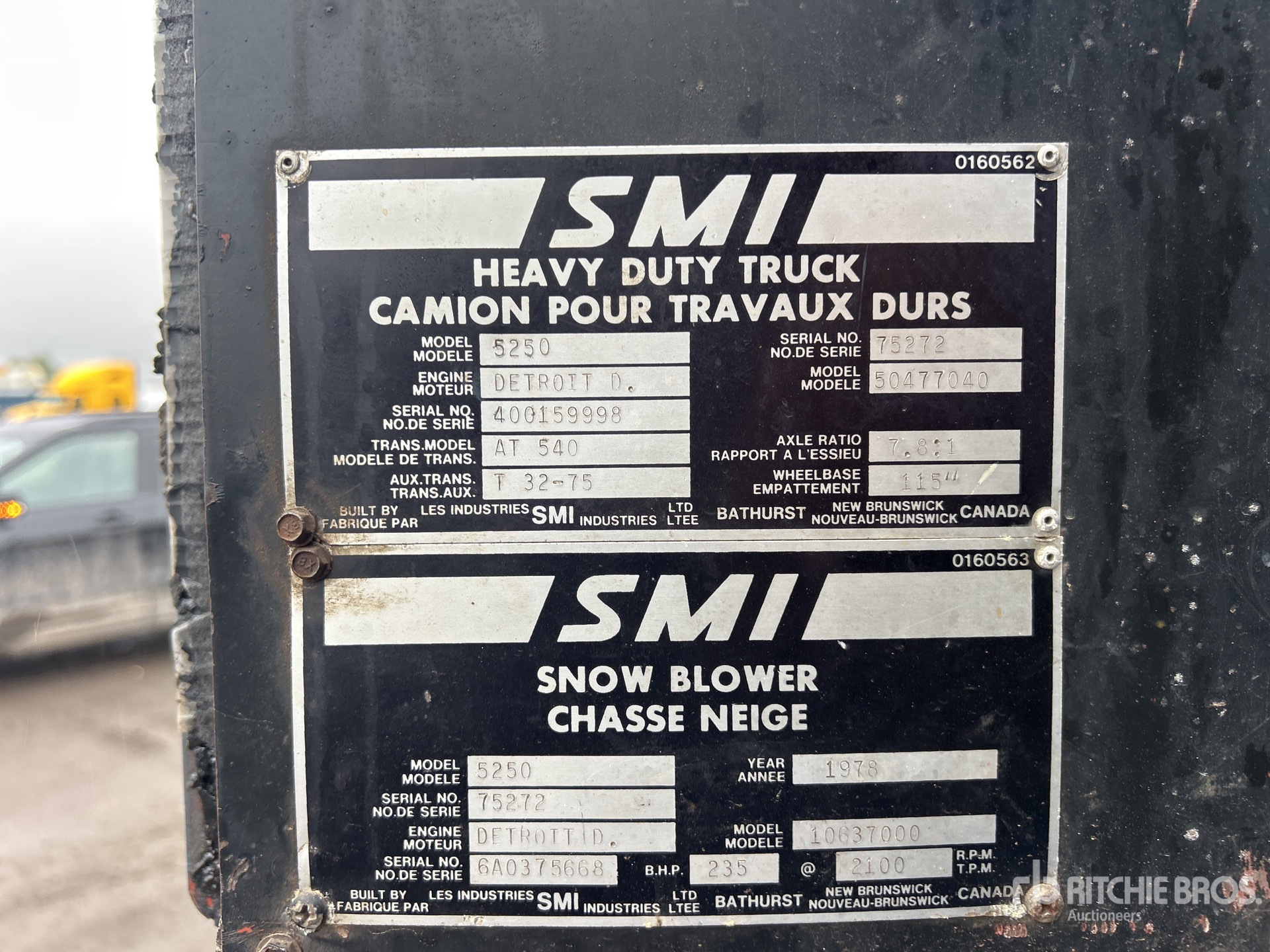 General Appearance with Numéro de série/Numéro d'identification du véhicule automobile