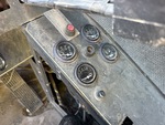 Upper Control Station with Oil Pressure