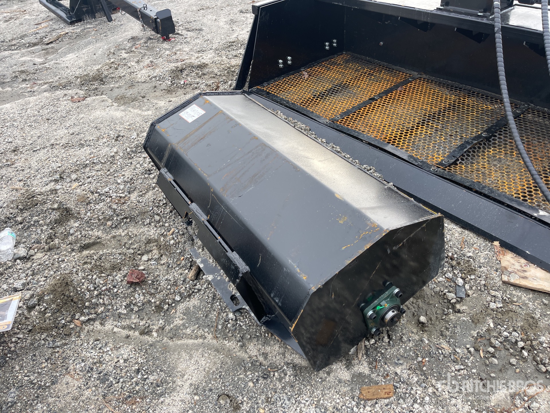 General Appearance with Image, coin arrière droit