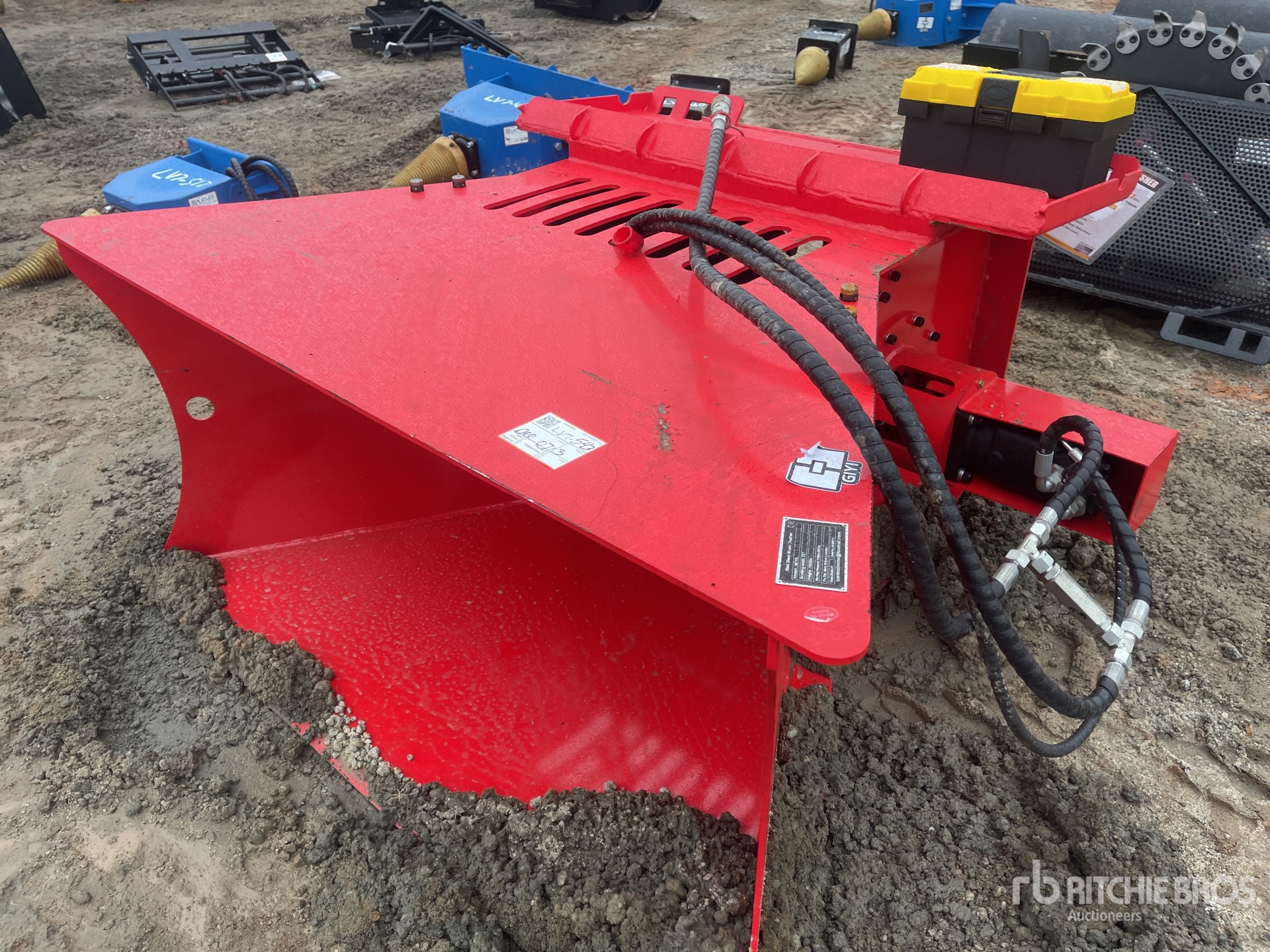 General Appearance with Bild, Ecke vorne links