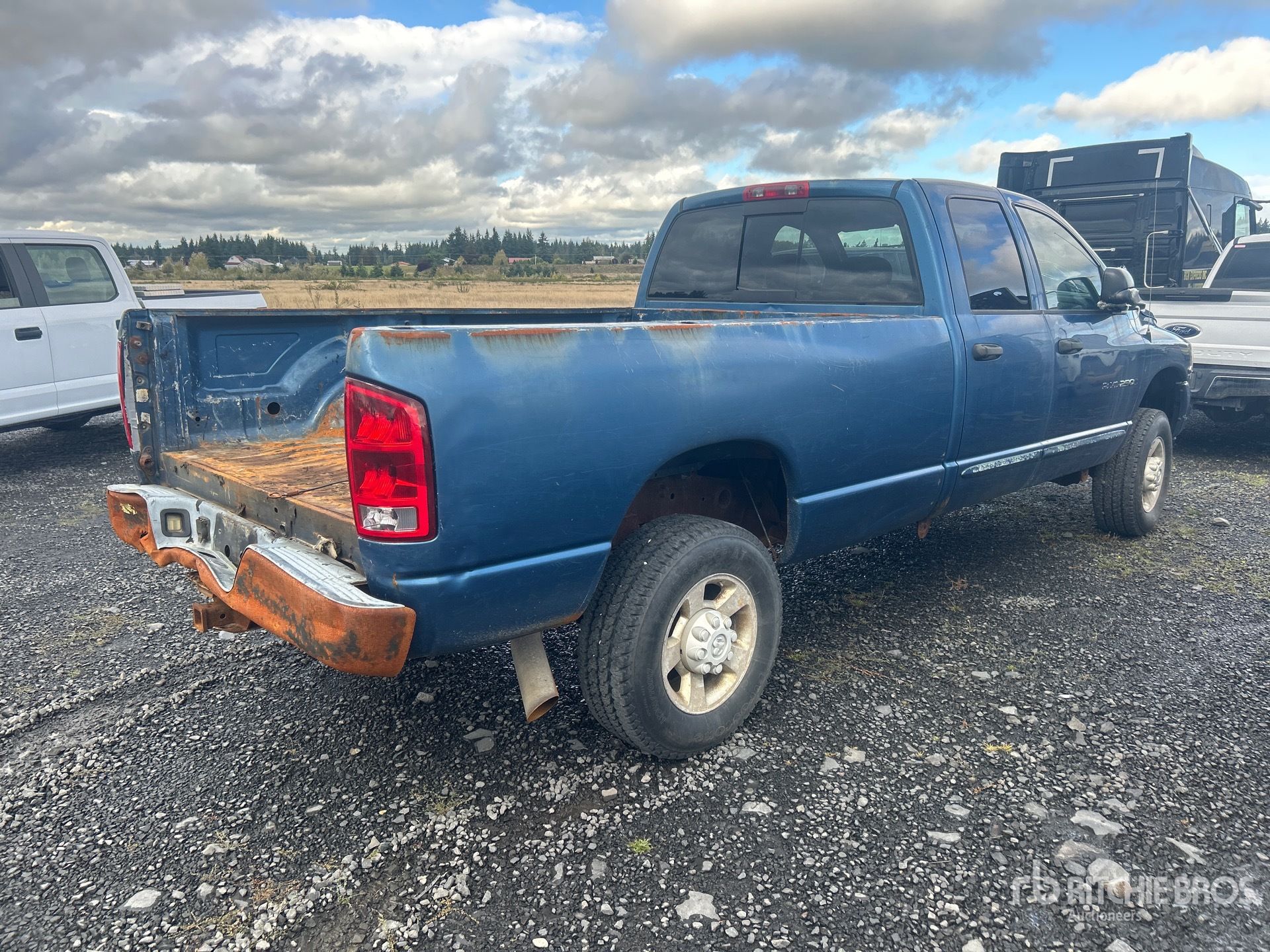 General Appearance with Picture, Right Rear Corner