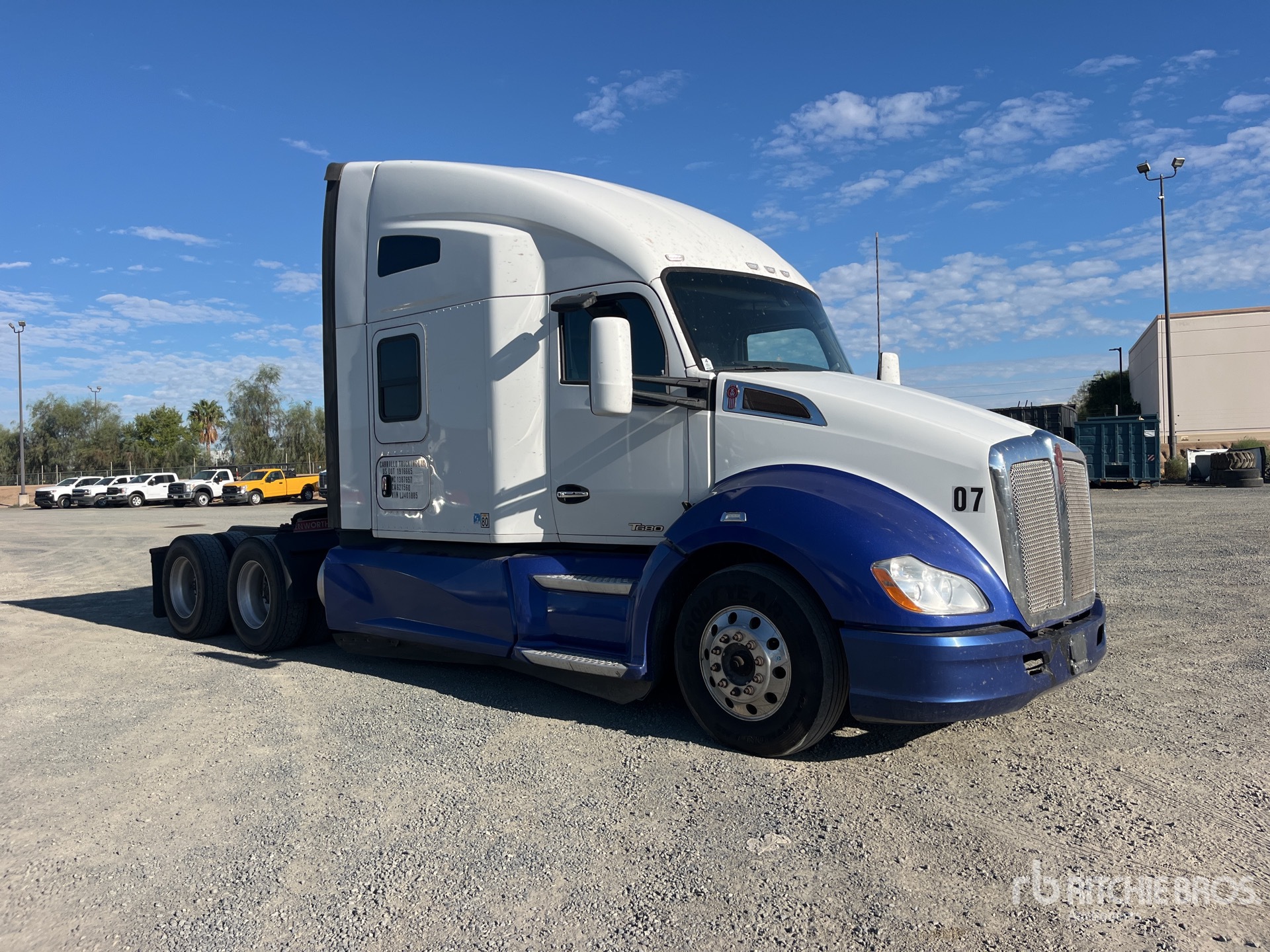 General Appearance with Imagen: esquina delantera derecha