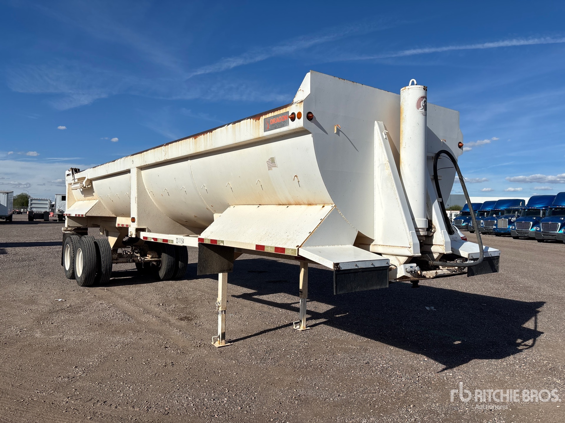 General Appearance with Foto, angolo anteriore destro