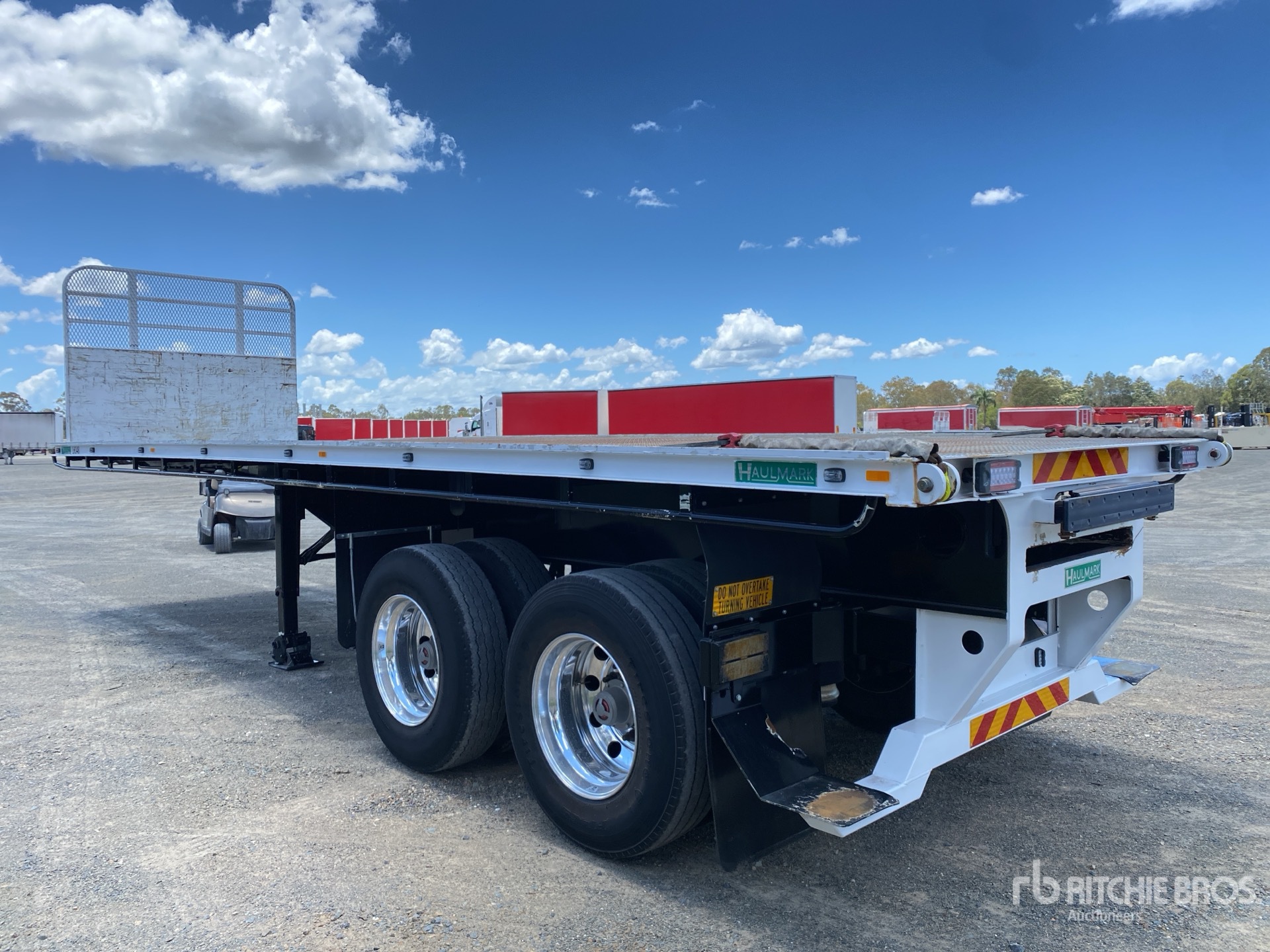 General Appearance with Foto, angolo anteriore sinistro