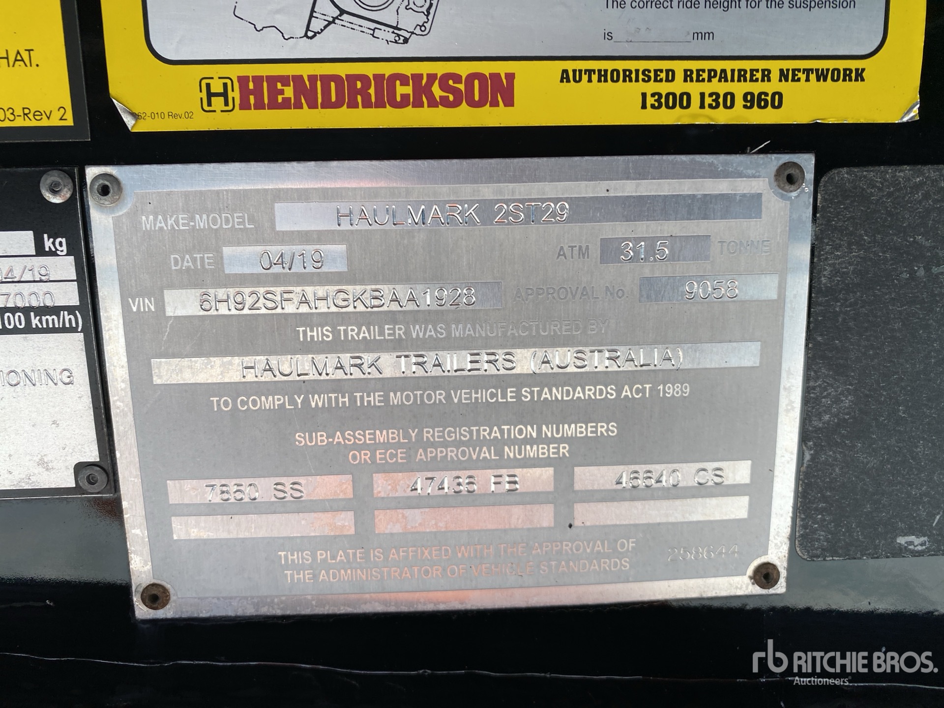 General Appearance with Numéro de série/Numéro d'identification du véhicule automobile