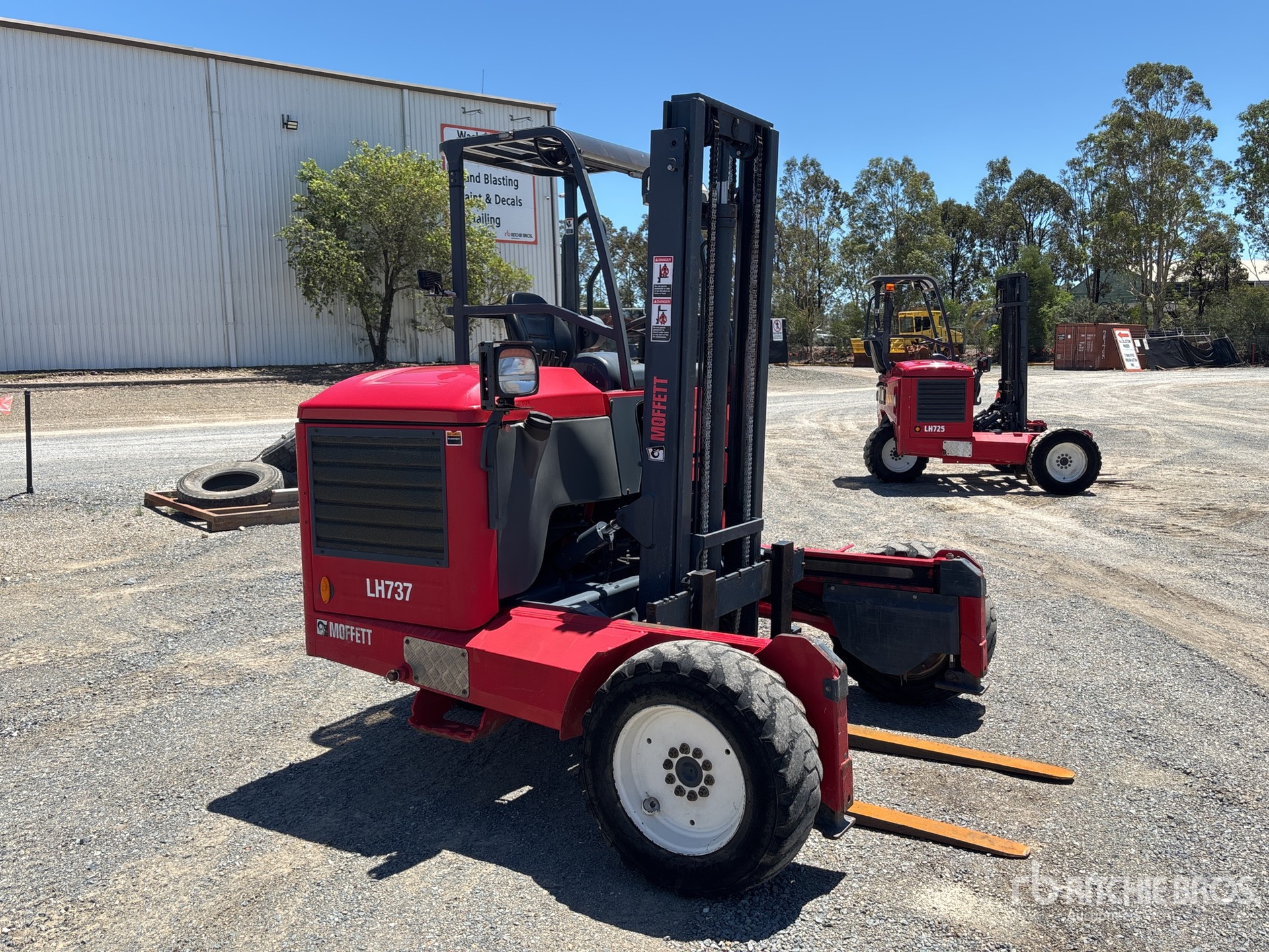 General Appearance with Imagen: esquina delantera derecha