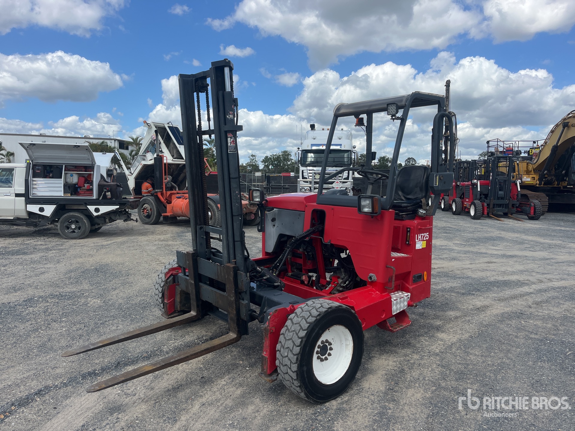 General Appearance with Picture, Left Front Corner