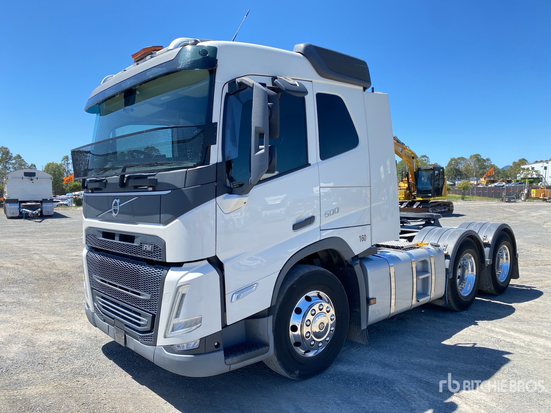 General Appearance with Picture, Right Front Corner