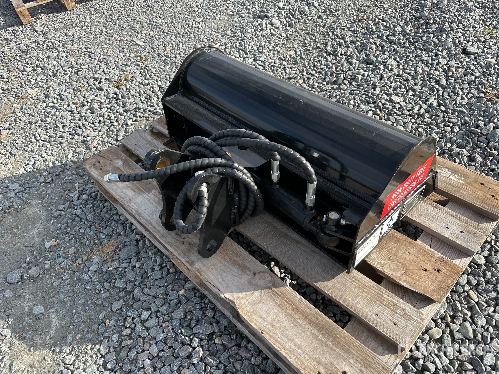 General Appearance with Image, coin arrière droit