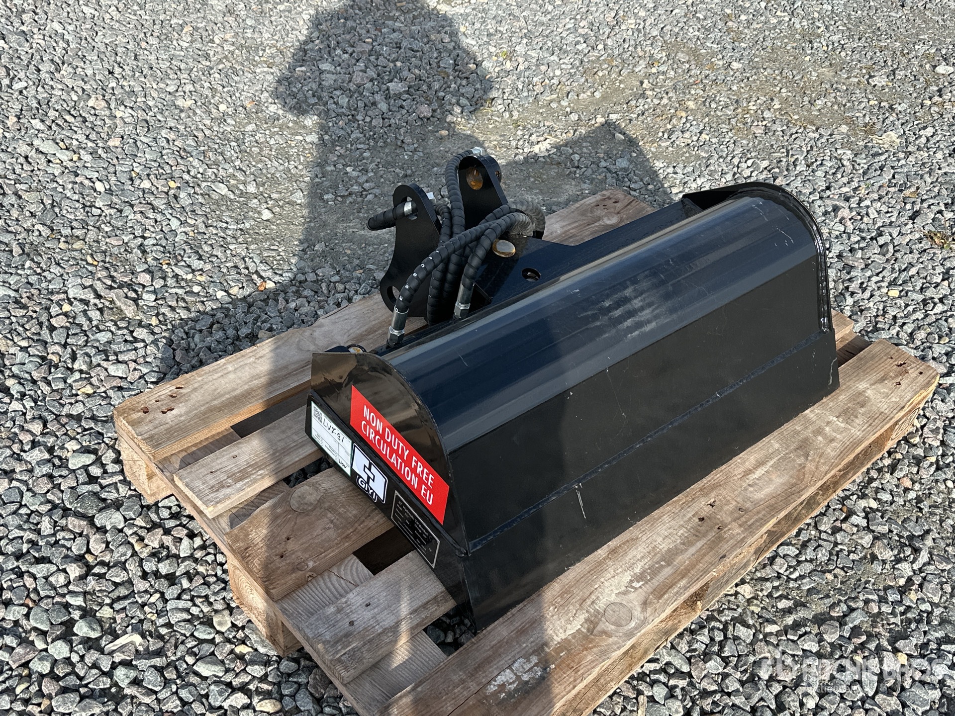 General Appearance with Image, coin avant gauche