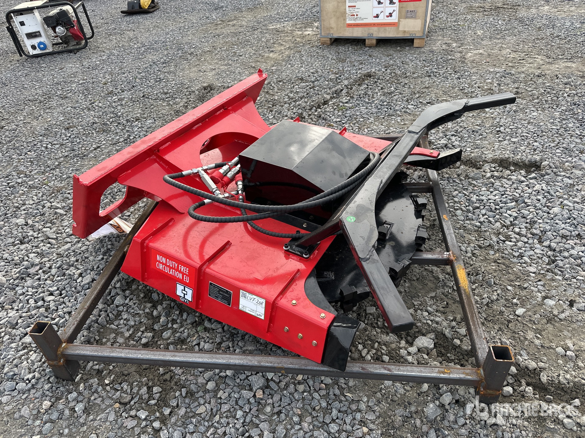 General Appearance with Picture, Right Front Corner