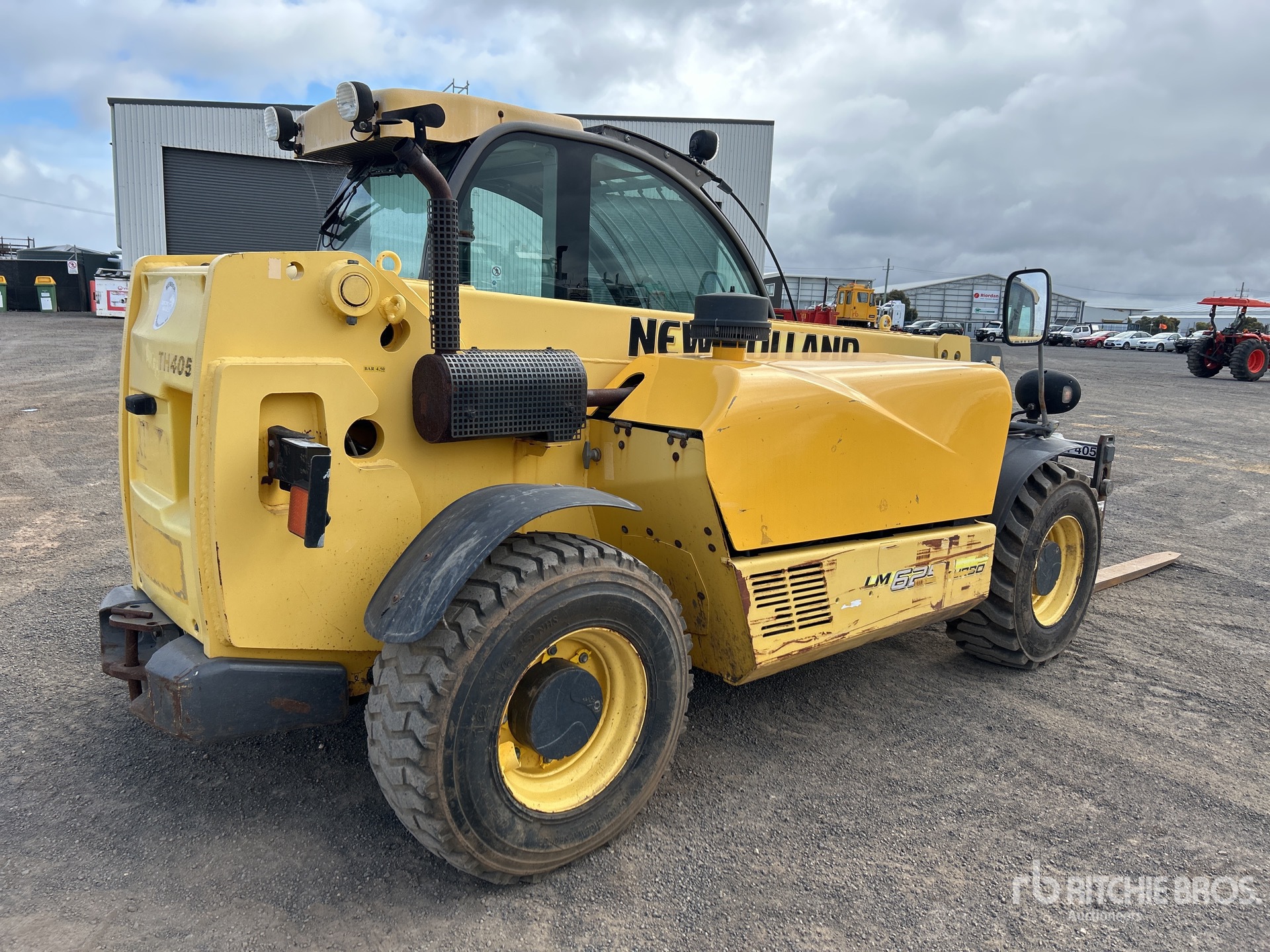 General Appearance with Picture, Right Rear Corner