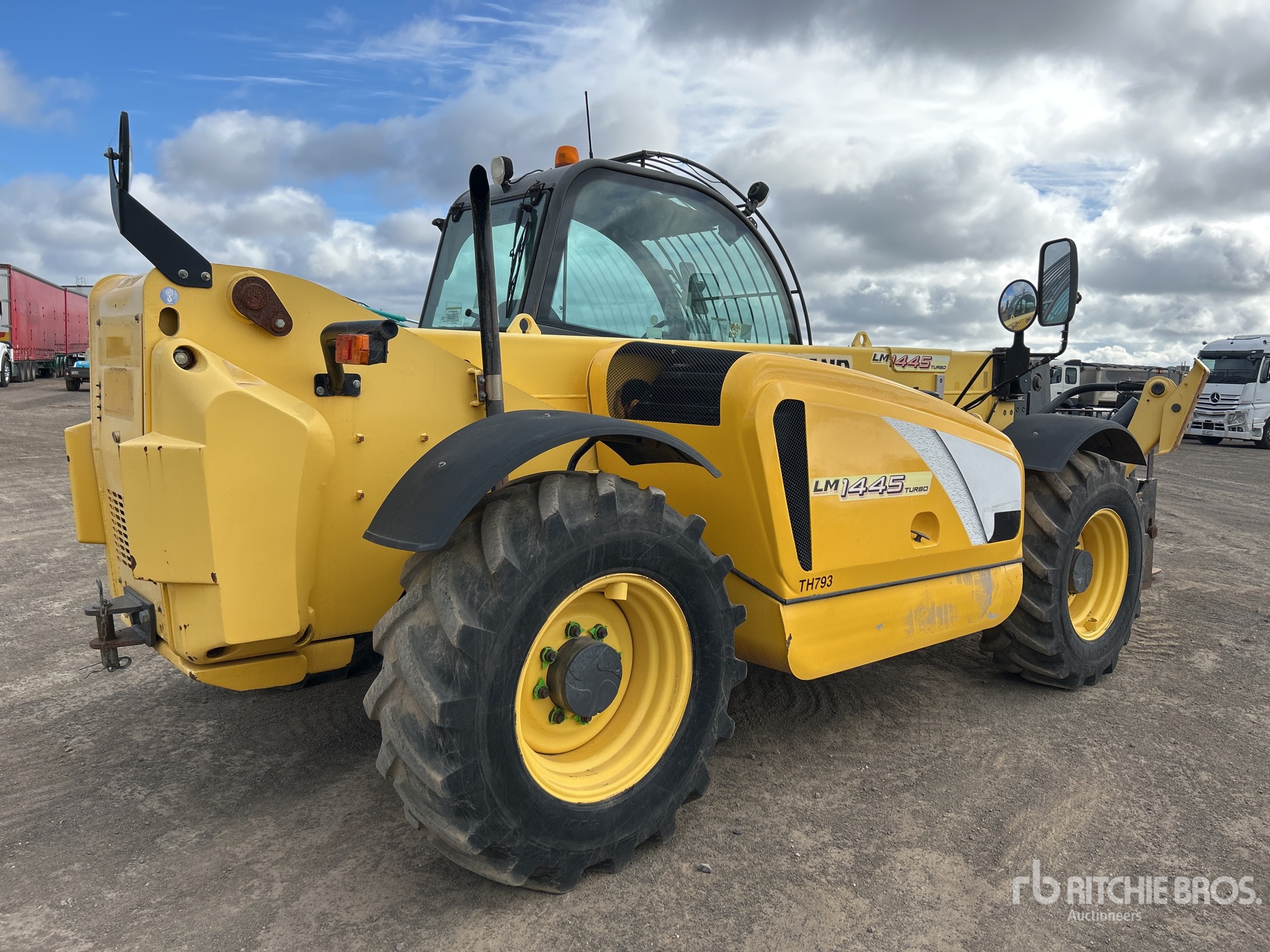 General Appearance with Picture, Right Rear Corner