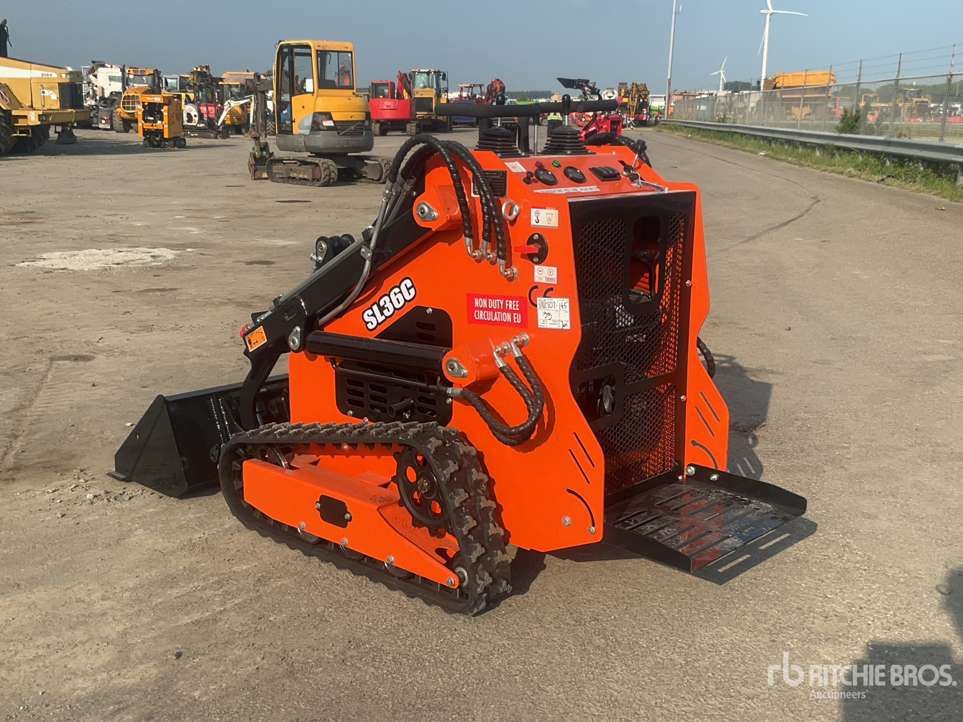 General Appearance with Picture, Left Rear Corner