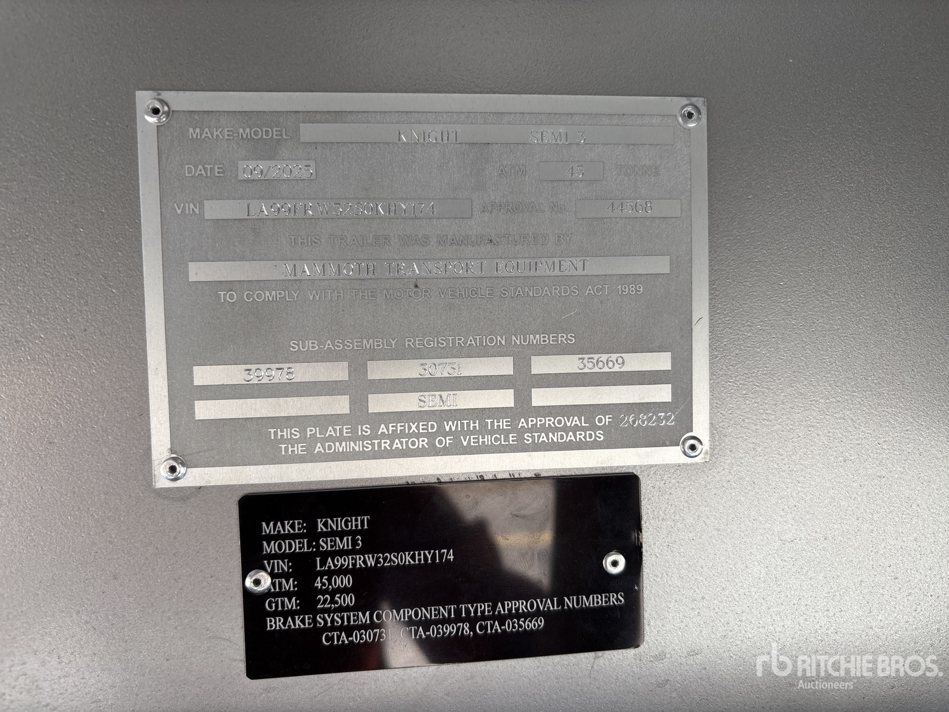 General Appearance with Serial Number / VIN