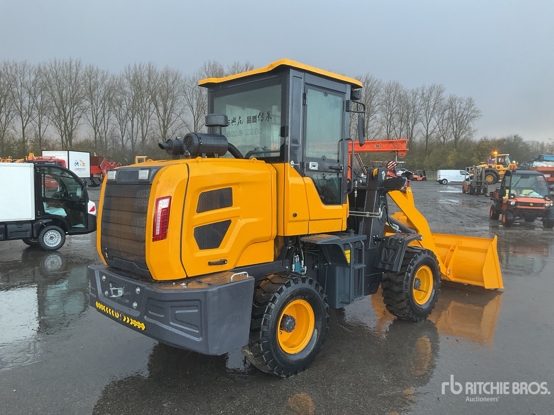 General Appearance with Picture, Right Rear Corner