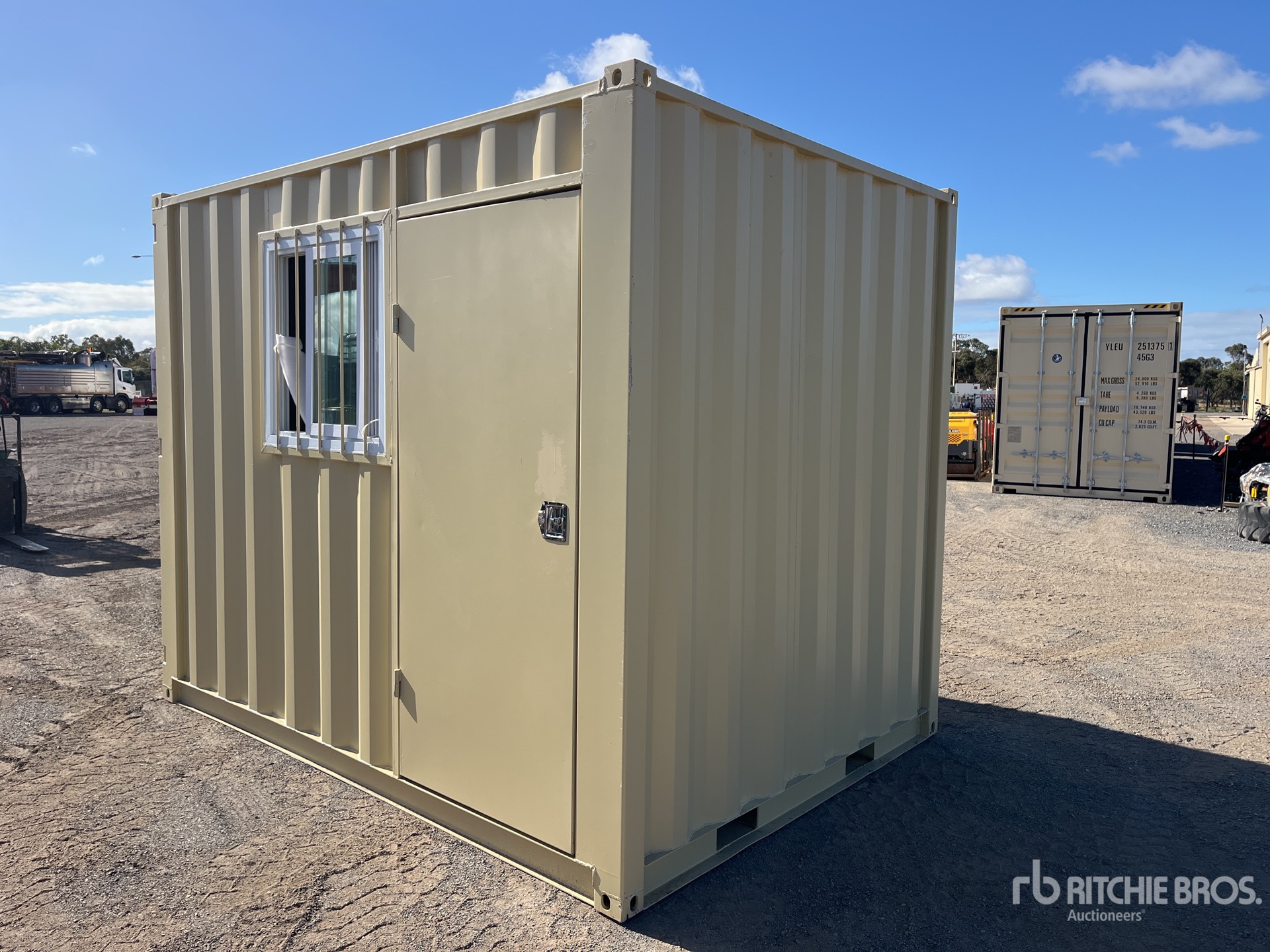 General Appearance with Picture, Left Rear Corner