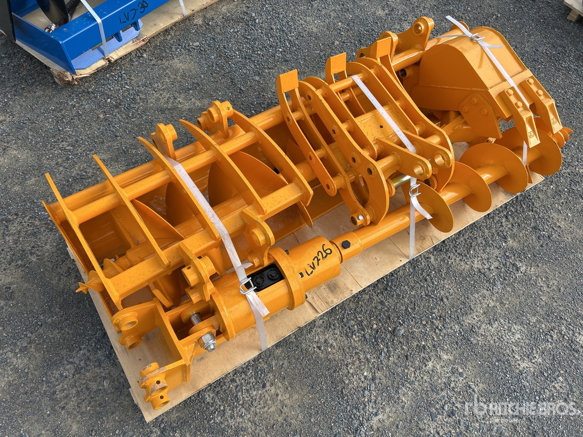 General Appearance with Bild, Ecke hinten links