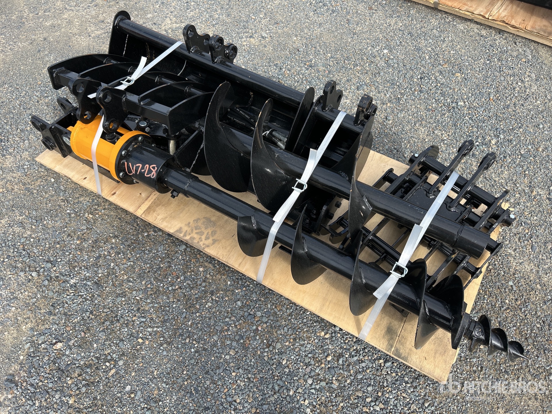 General Appearance with Foto, angolo anteriore sinistro