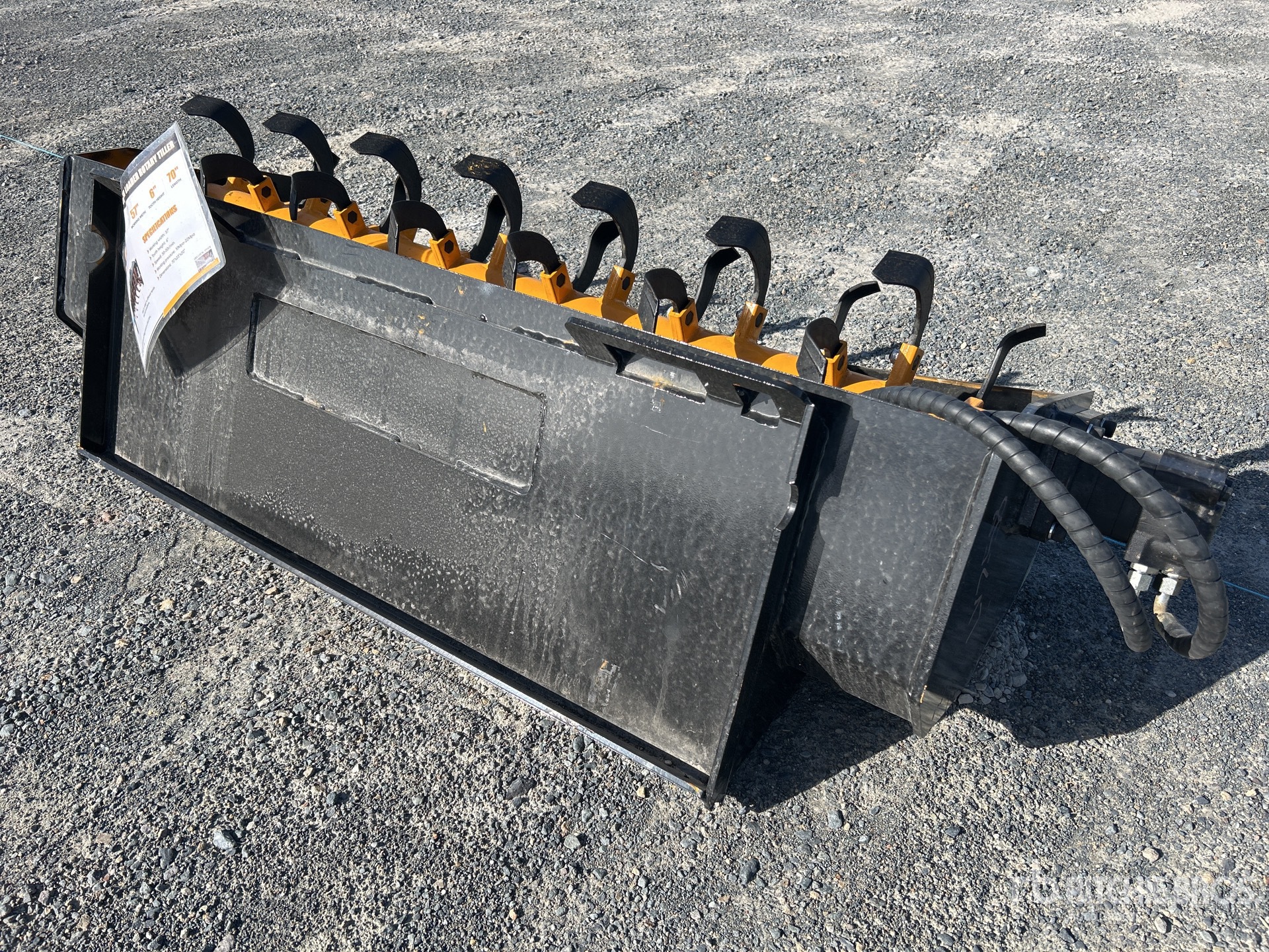 General Appearance with Imagen: esquina trasera derecha