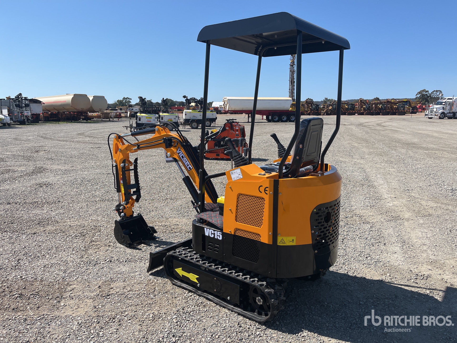 General Appearance with Foto, angolo posteriore sinistro