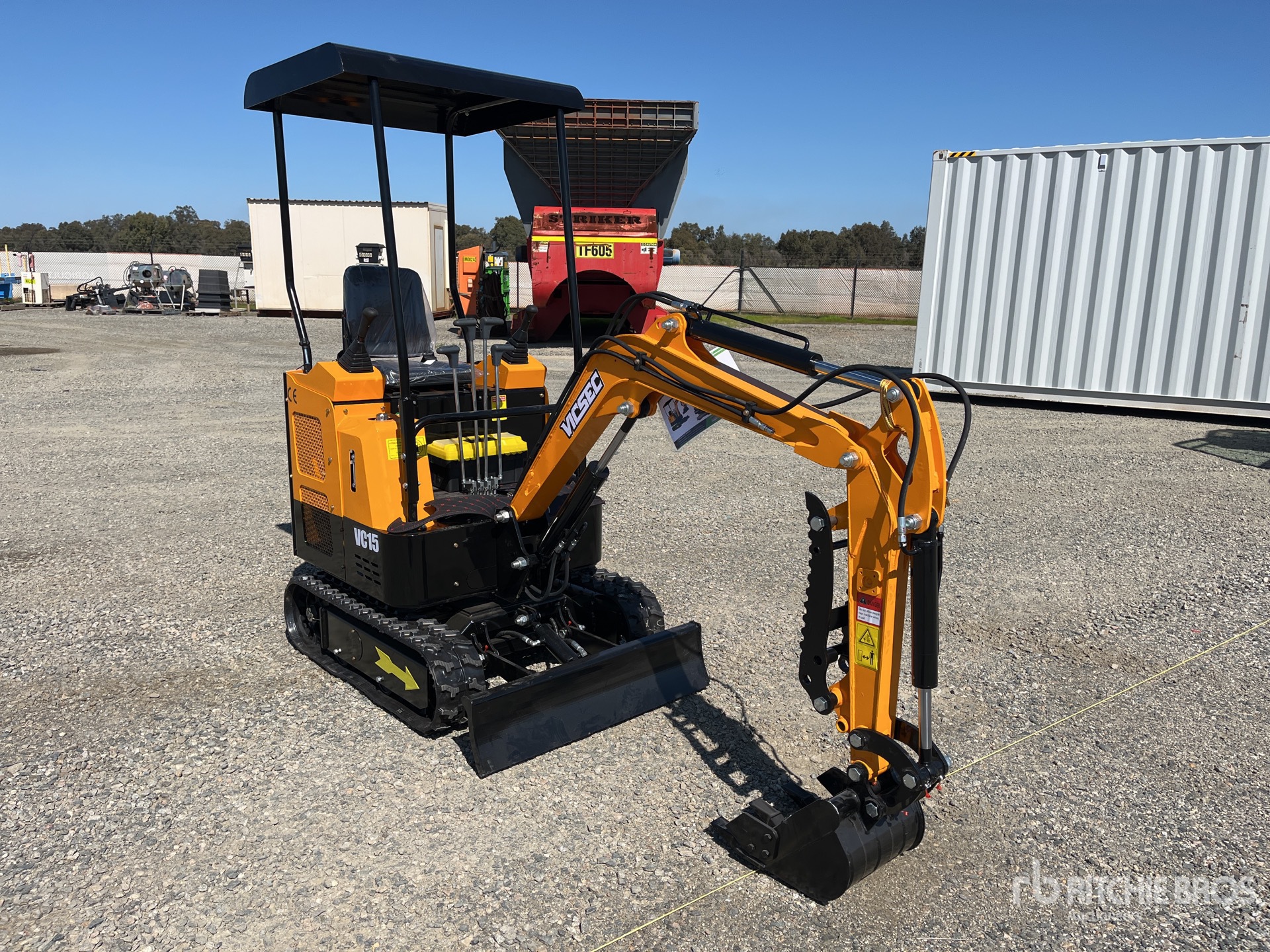 General Appearance with Picture, Right Front Corner