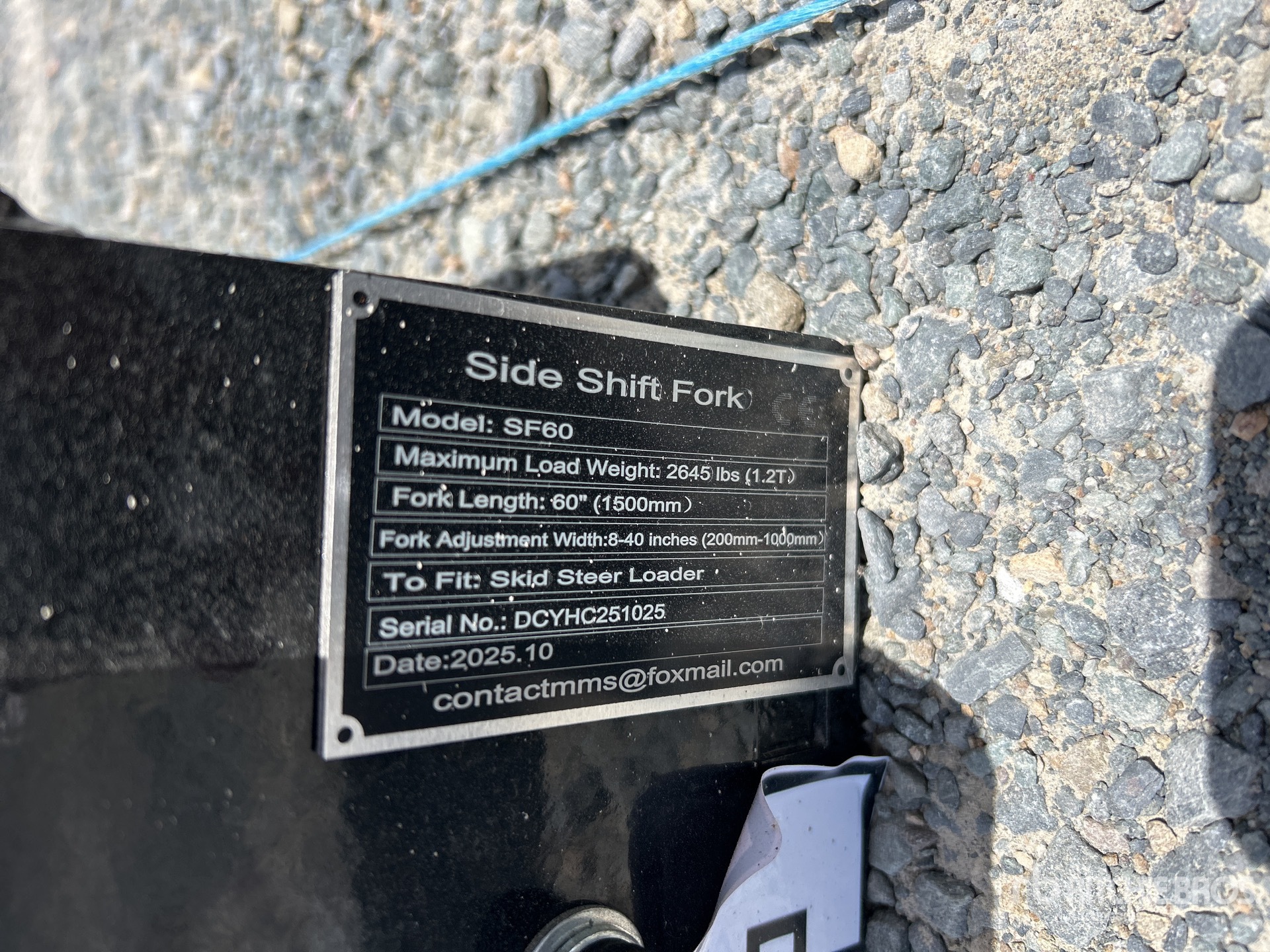 General Appearance with Numéro de série/Numéro d'identification du véhicule automobile