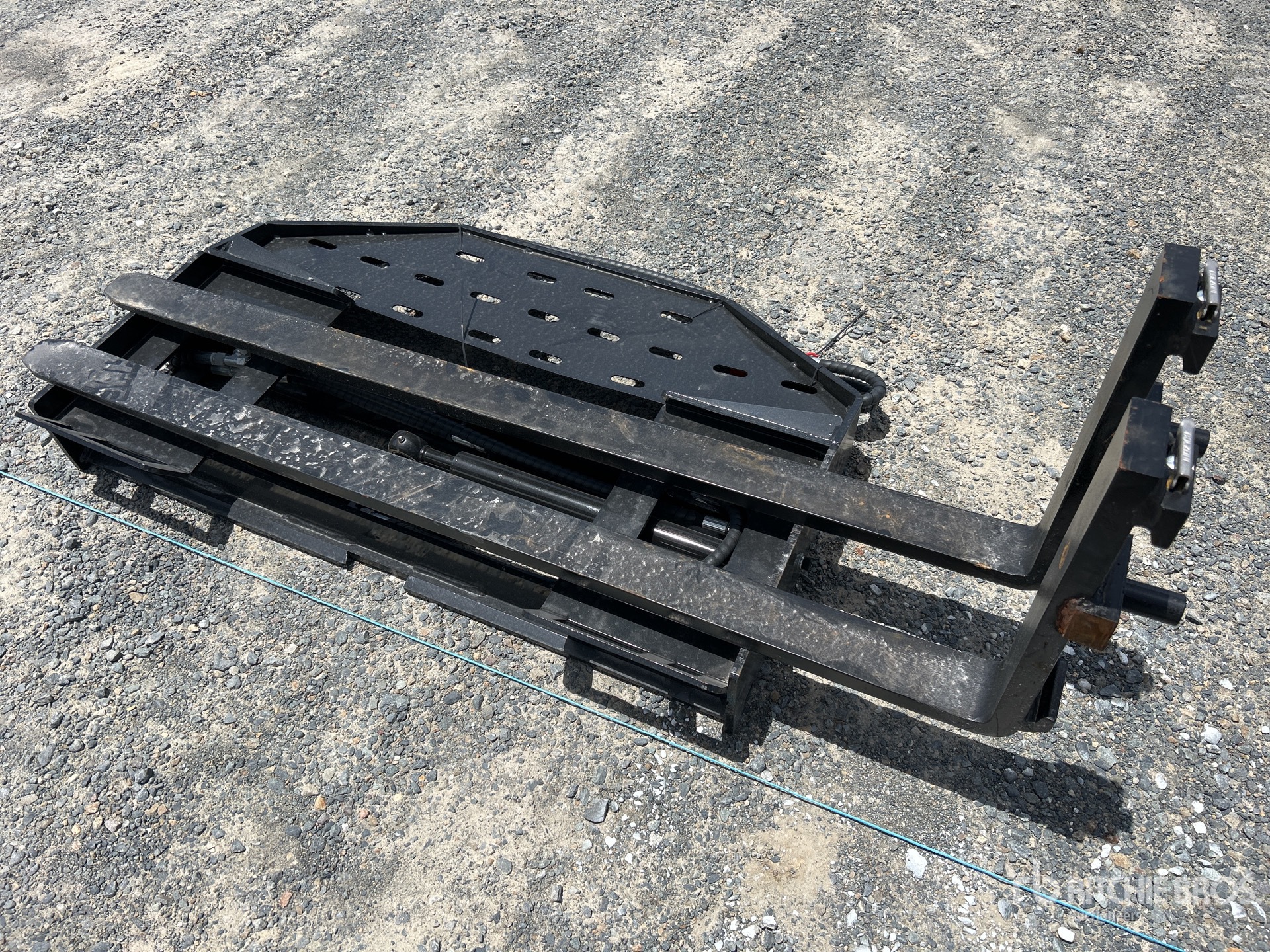 General Appearance with Image, coin avant gauche