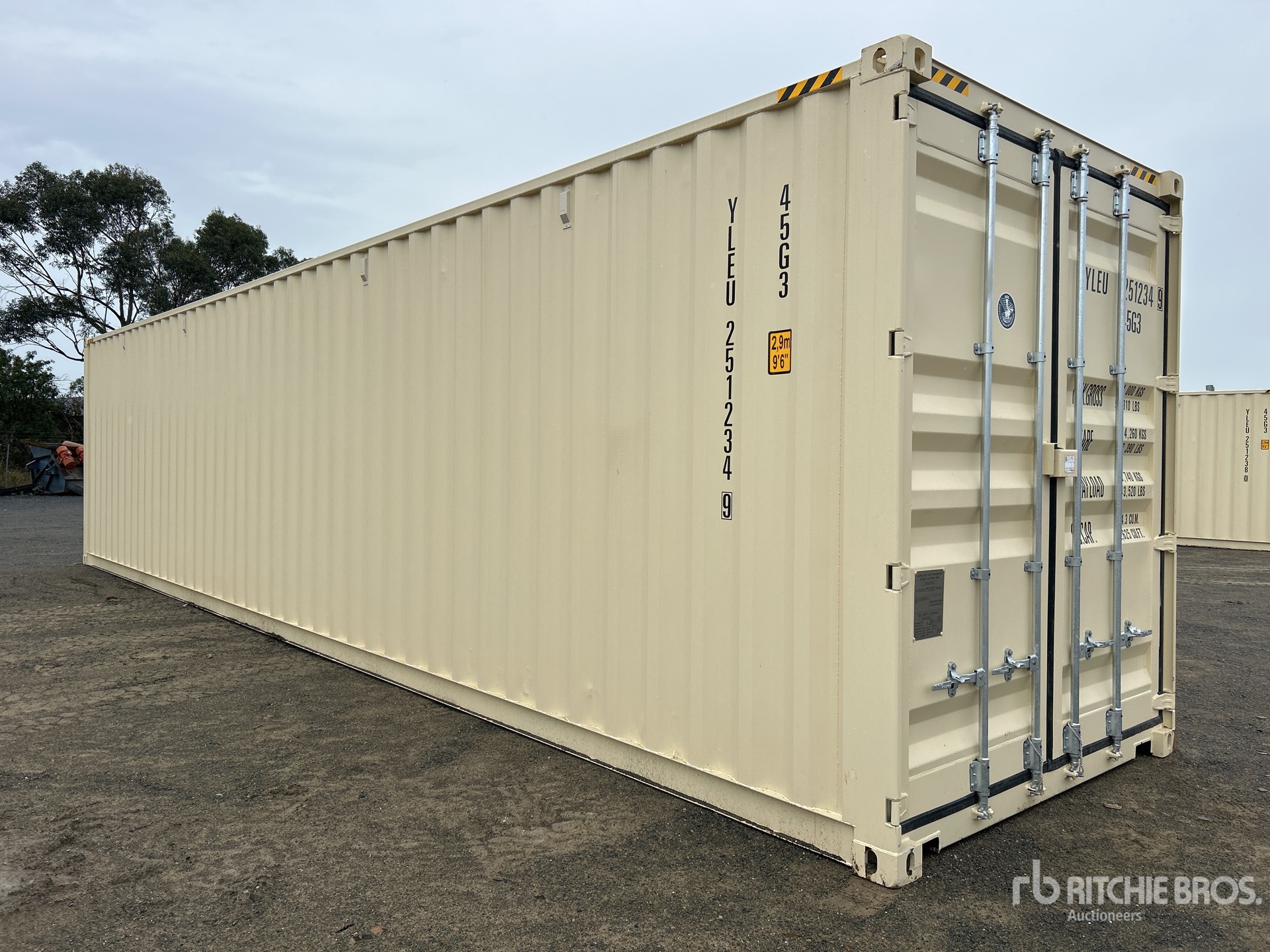 General Appearance with Zdjęcie, prawy górny róg