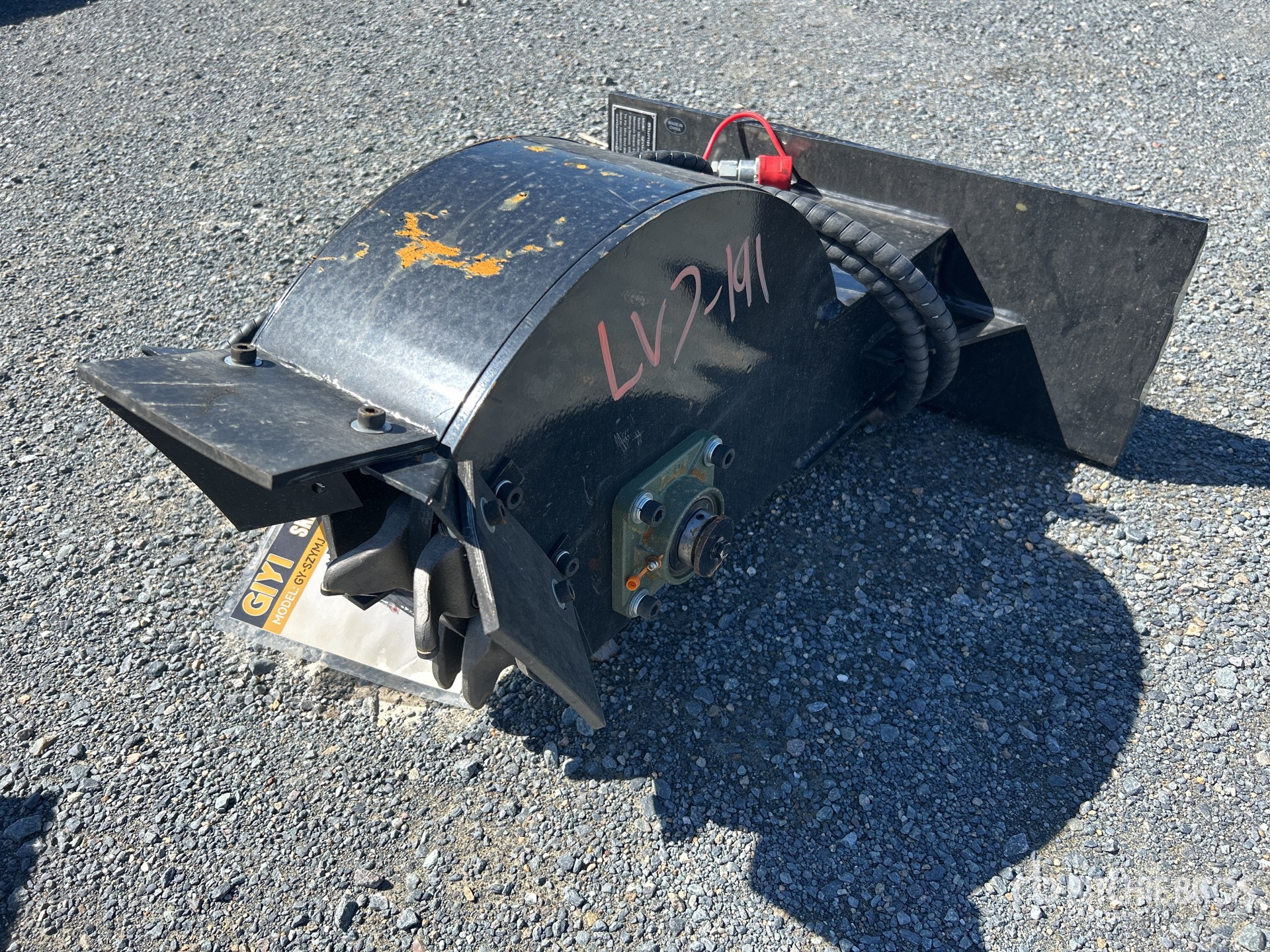 General Appearance with Picture, Left Front Corner