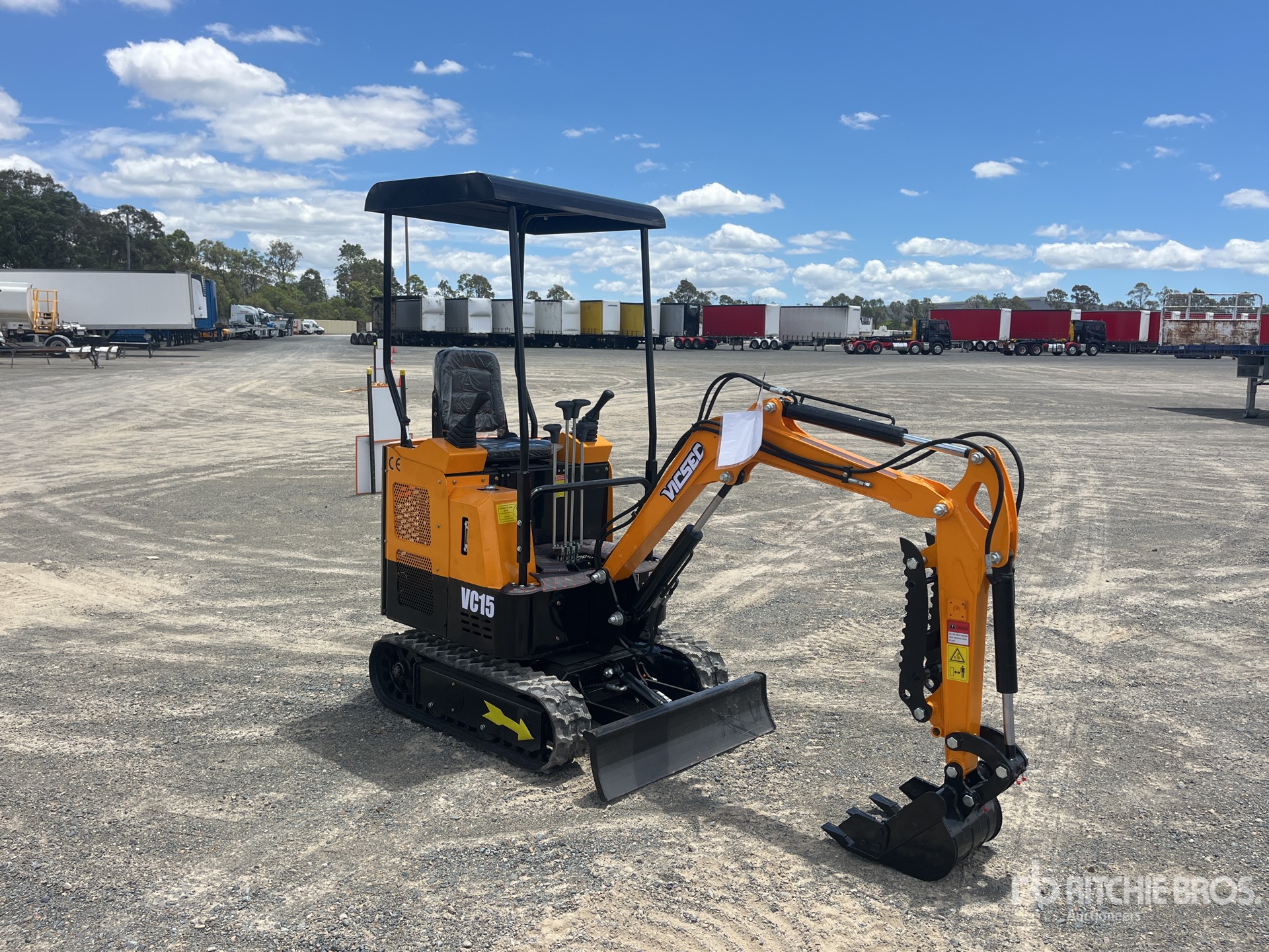 General Appearance with Picture, Right Front Corner