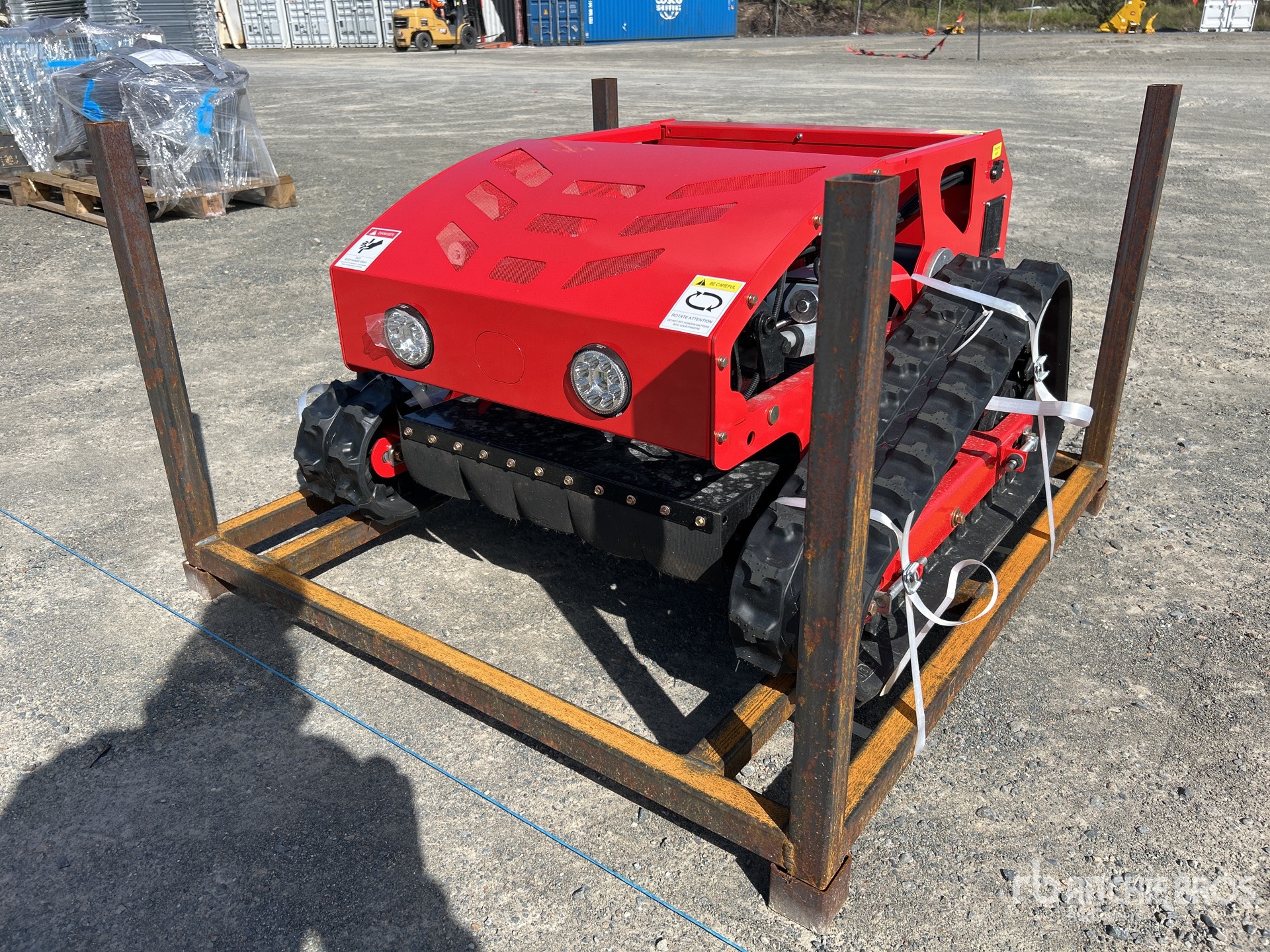 General Appearance with Picture, Left Front Corner