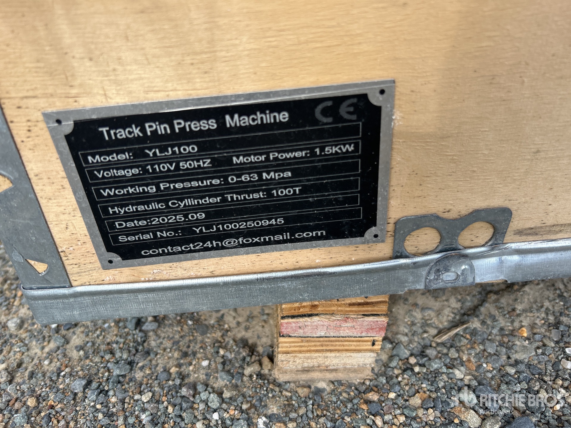 General Appearance with Seriennummer / FIN