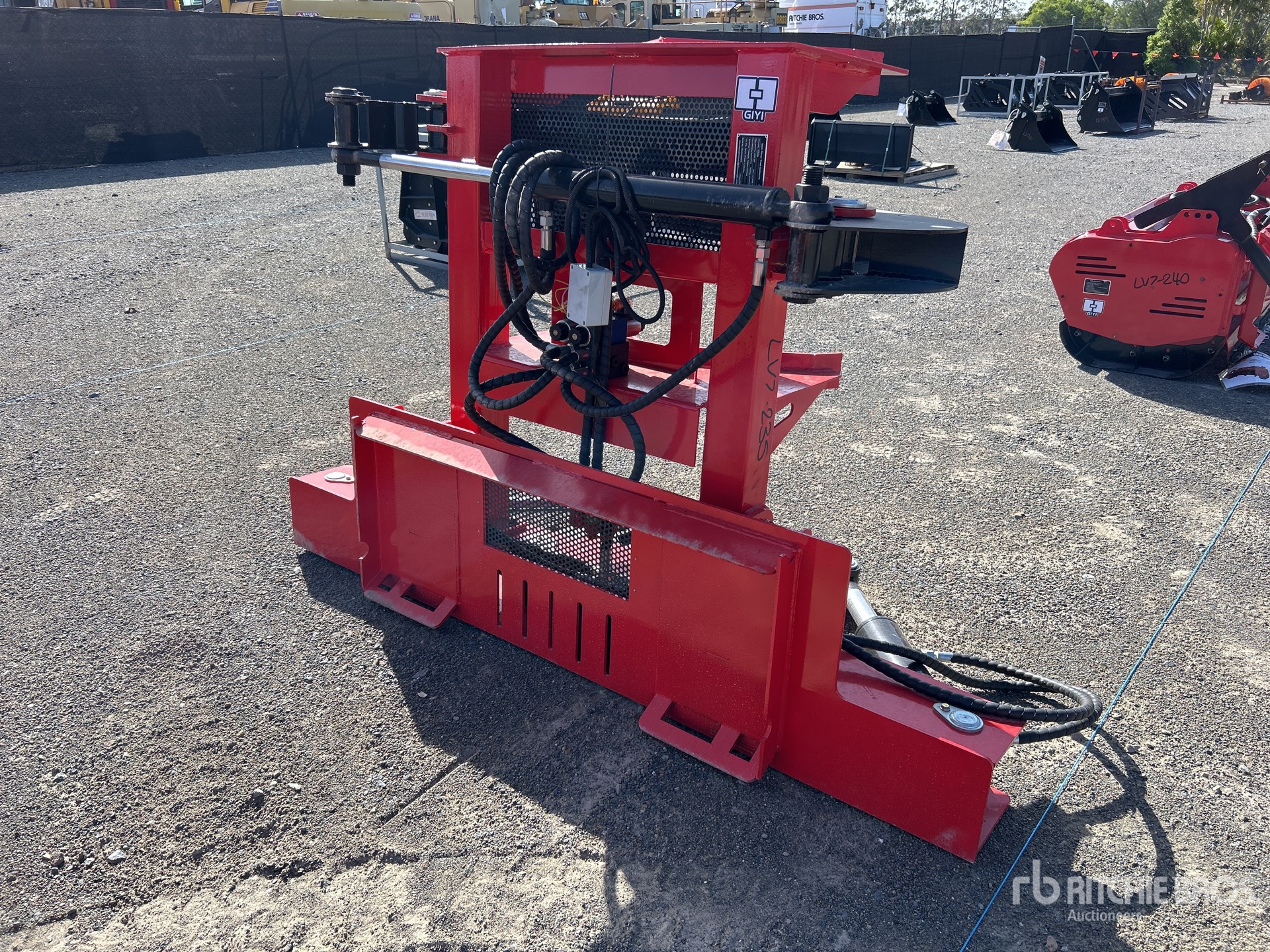 General Appearance with Picture, Right Rear Corner