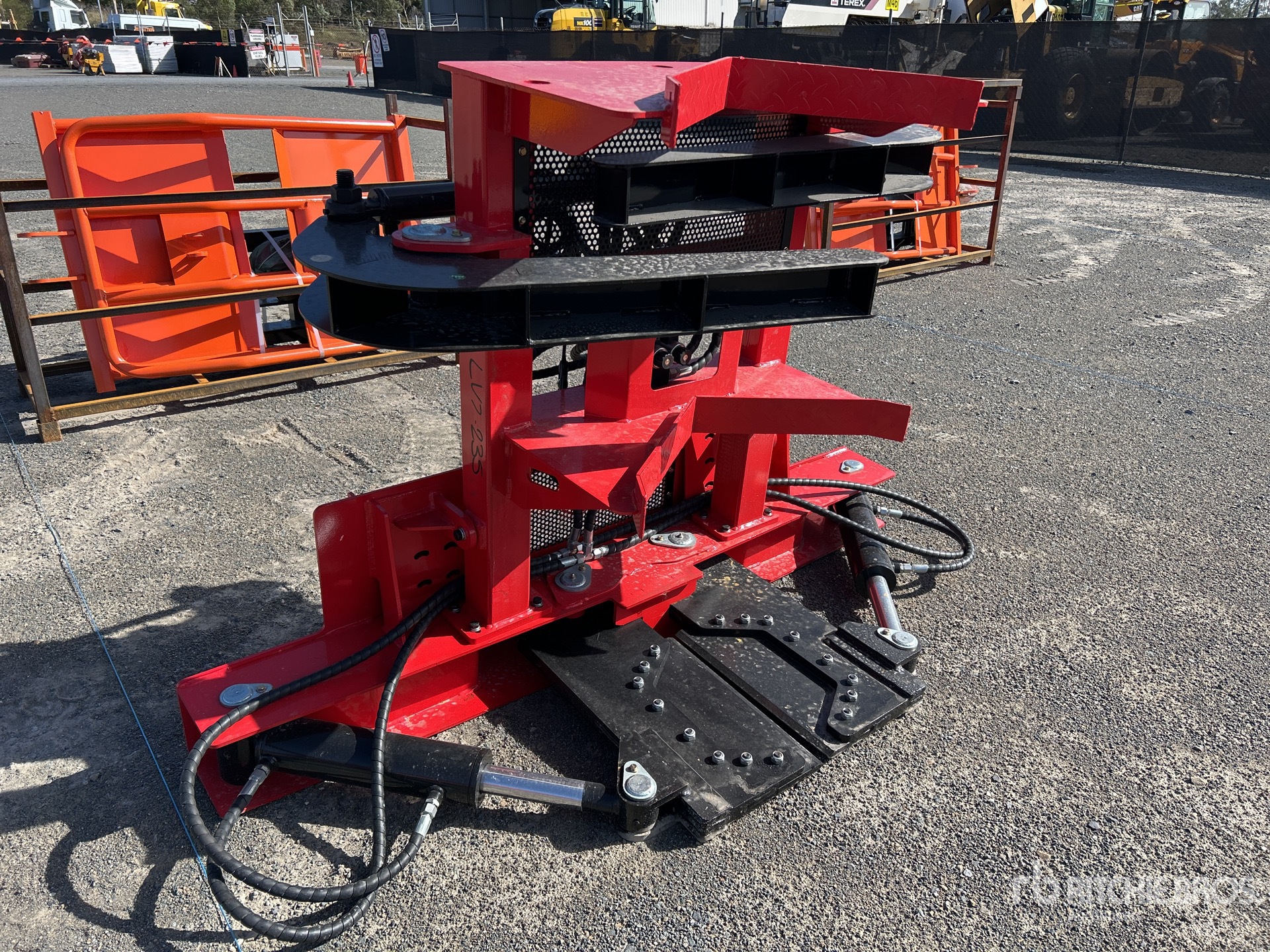 General Appearance with Picture, Right Front Corner