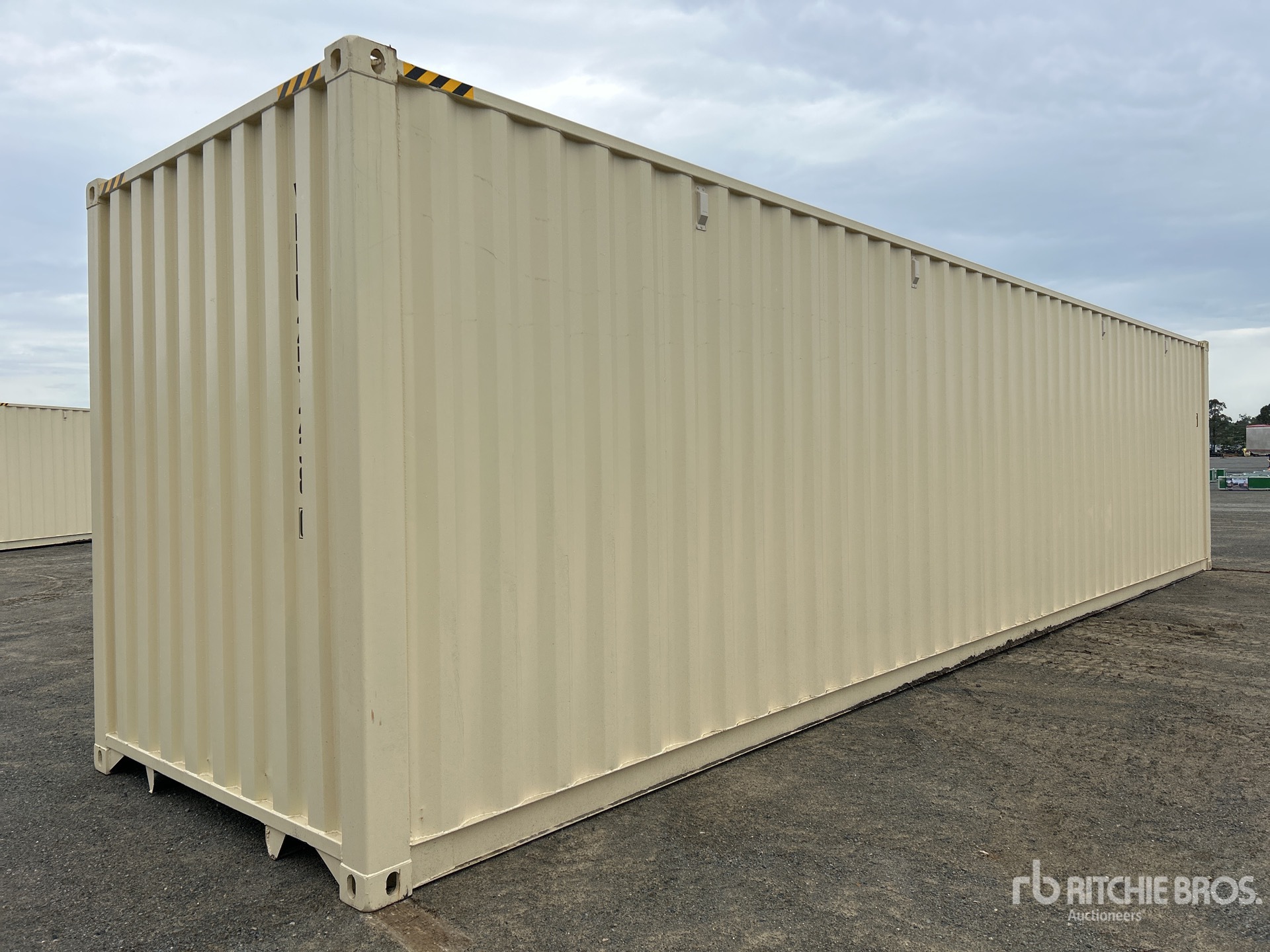 General Appearance with Zdjęcie, prawy dolny róg