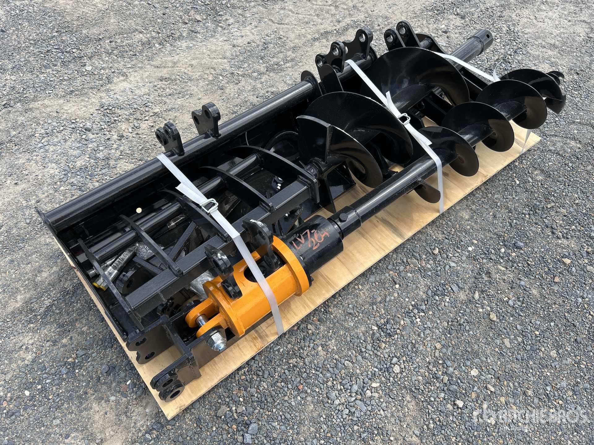 General Appearance with Foto, angolo posteriore sinistro