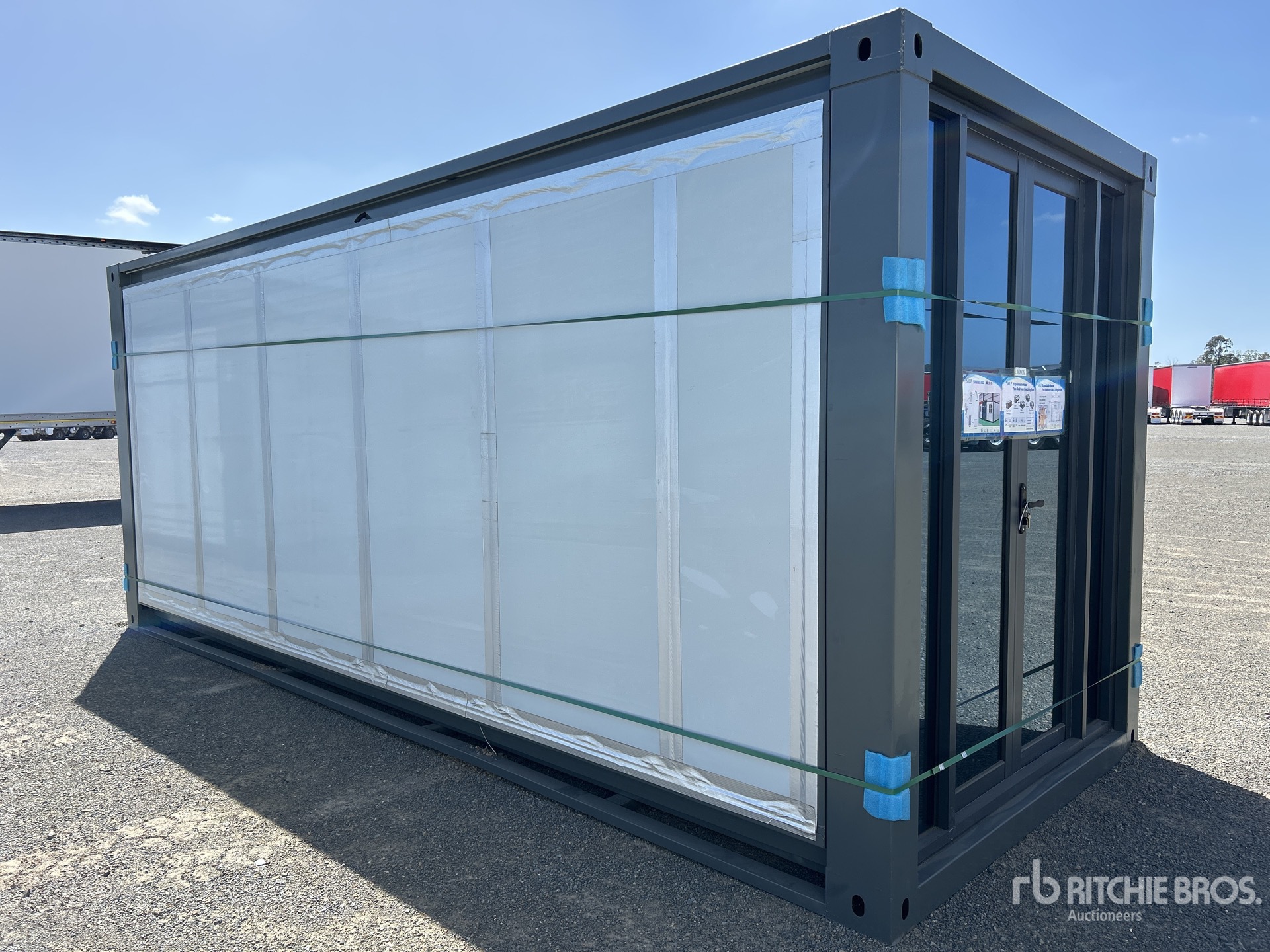 General Appearance with Picture, Right Front Corner