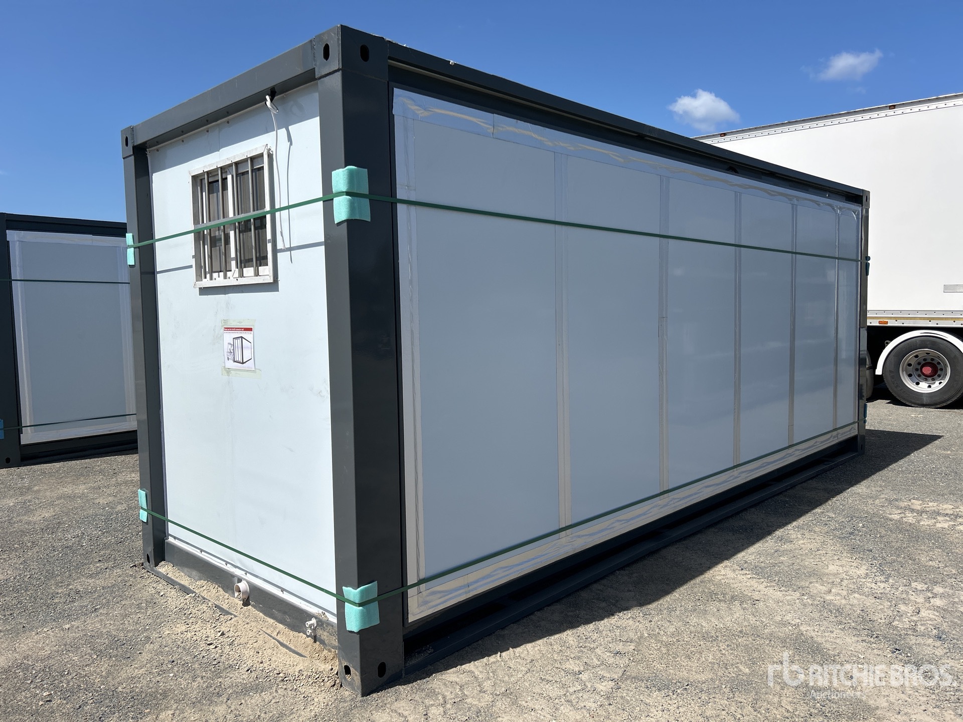 General Appearance with Picture, Right Rear Corner