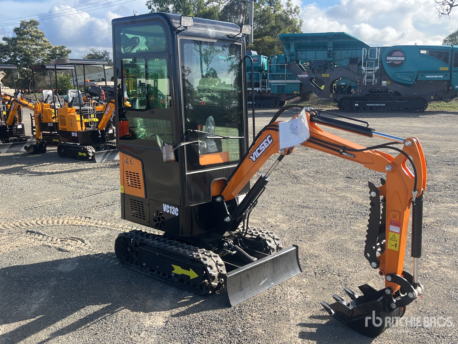 General Appearance with Picture, Right Front Corner