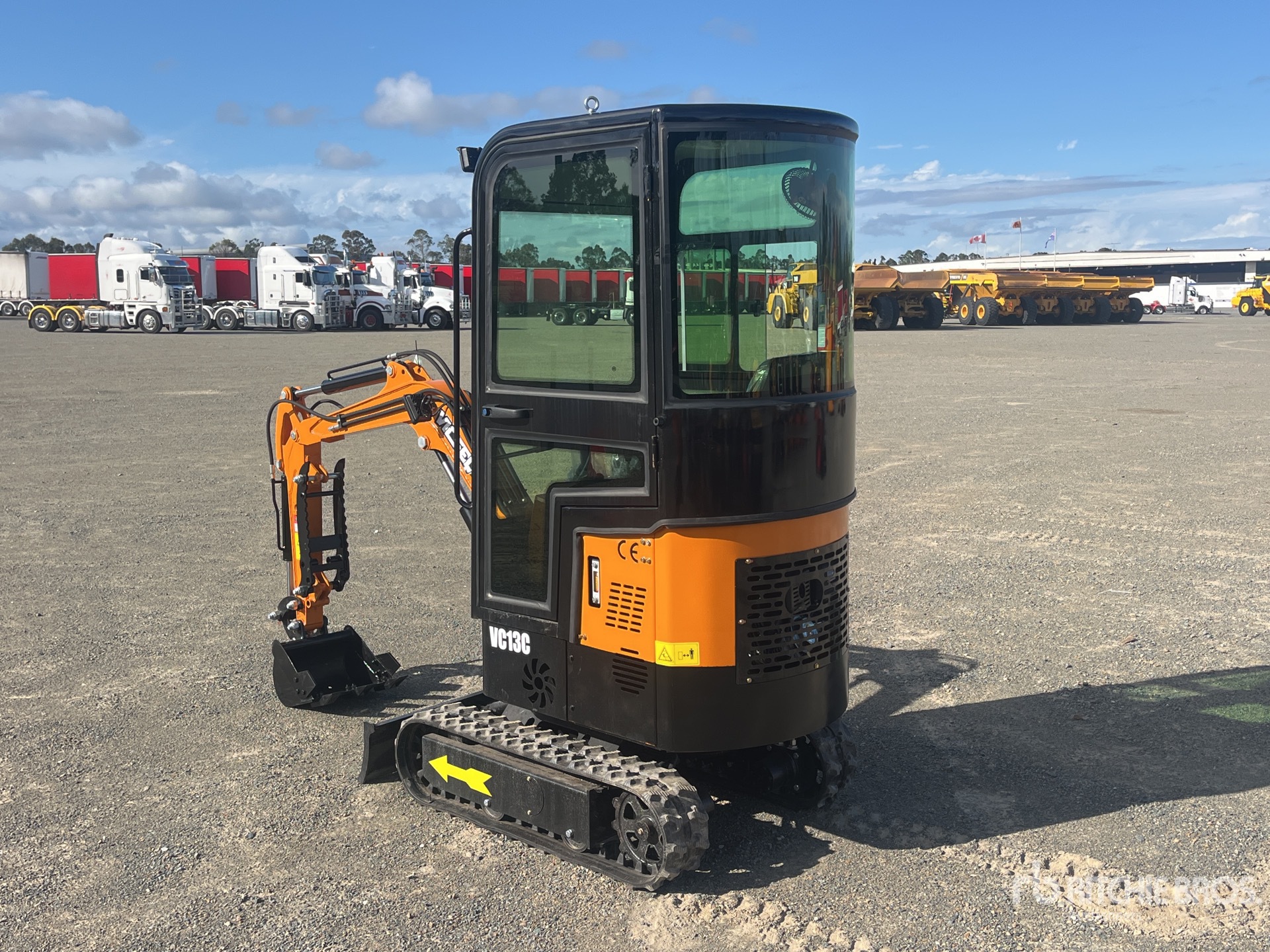 General Appearance with Picture, Left Rear Corner