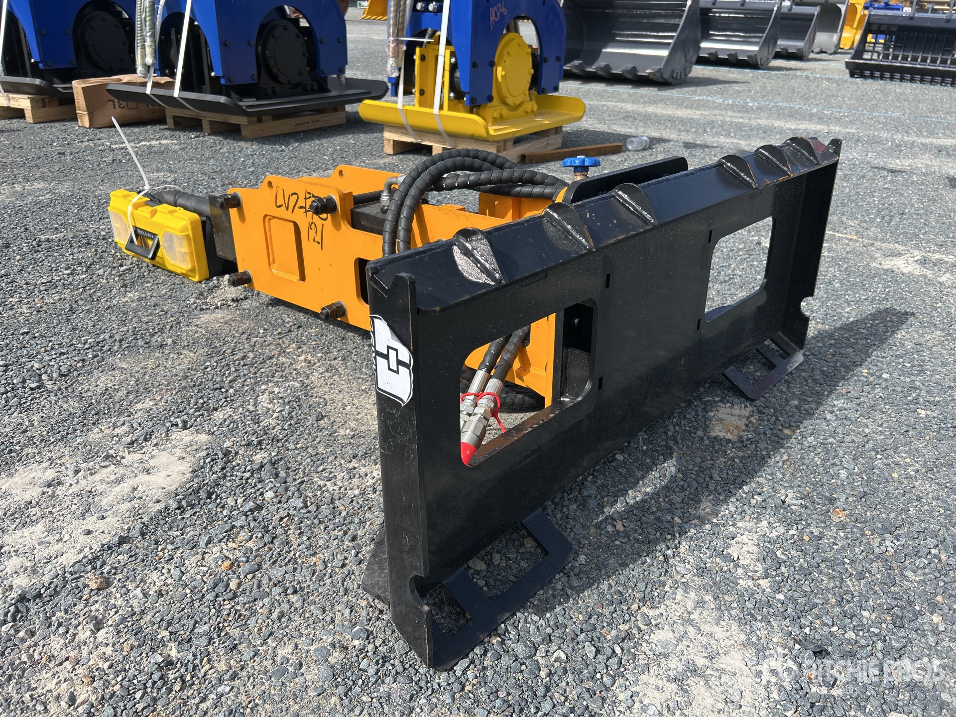 Aspect général with Image, coin arrière gauche