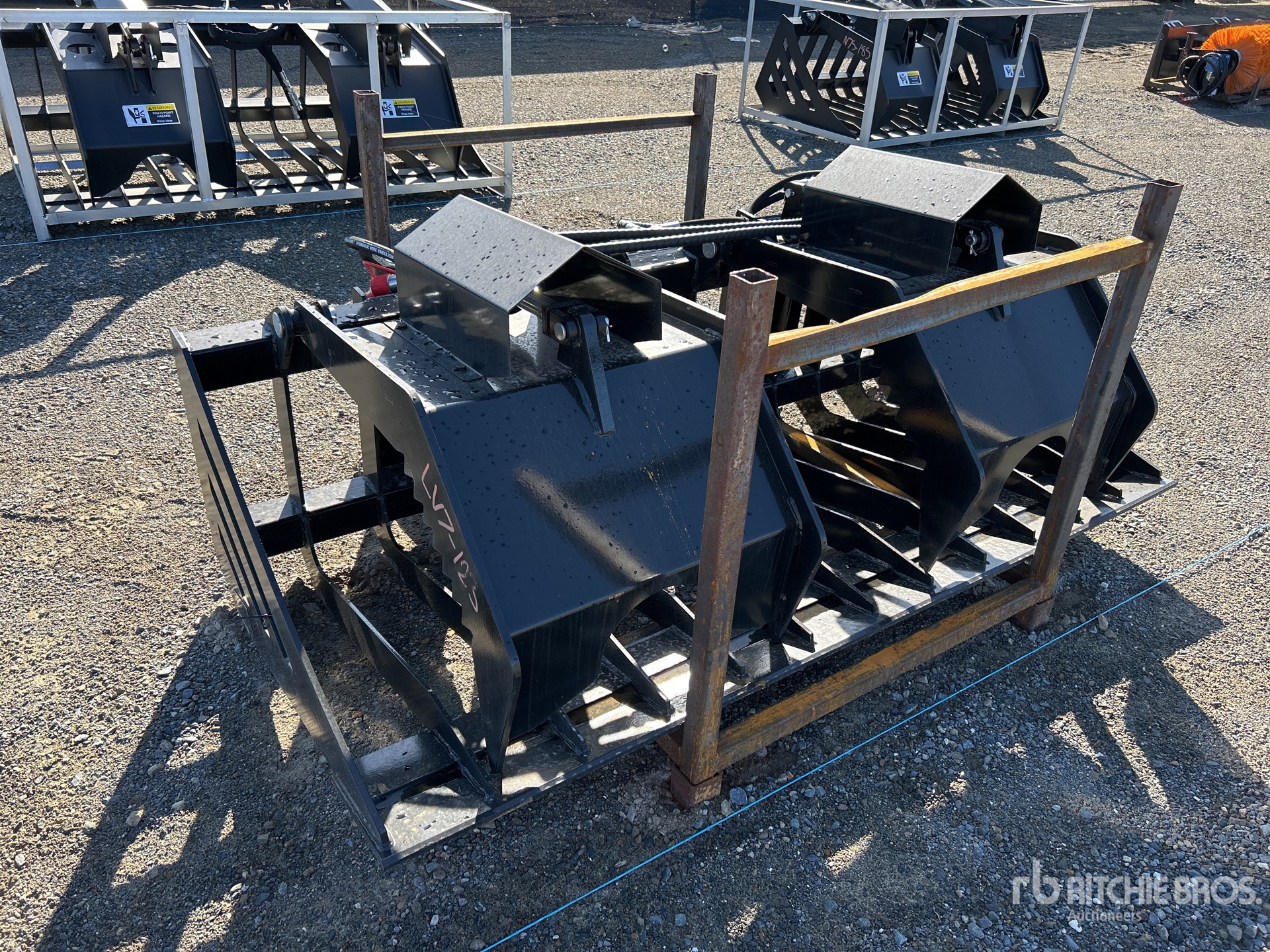 General Appearance with Image, coin avant droit