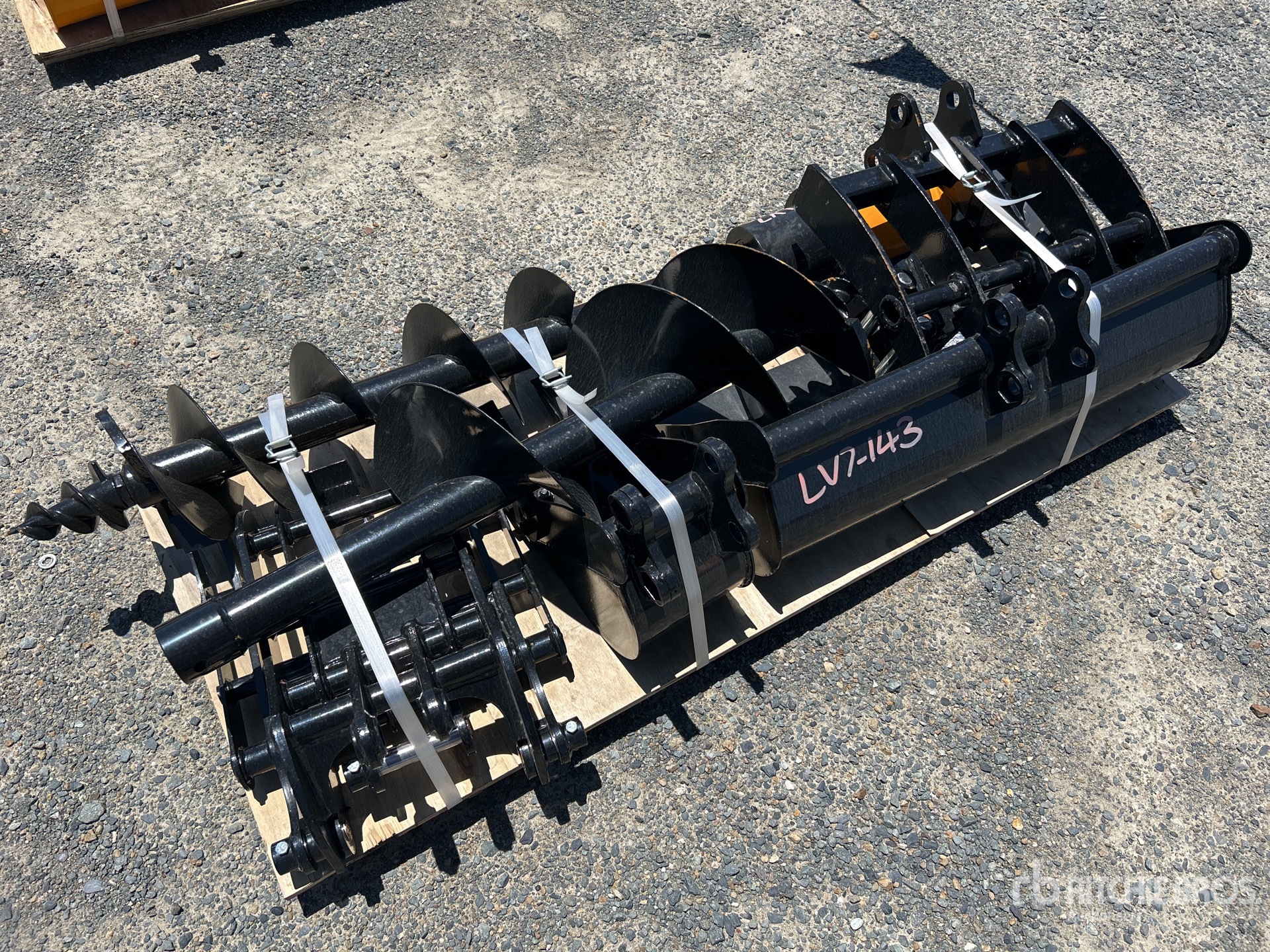 General Appearance with Foto, angolo anteriore destro