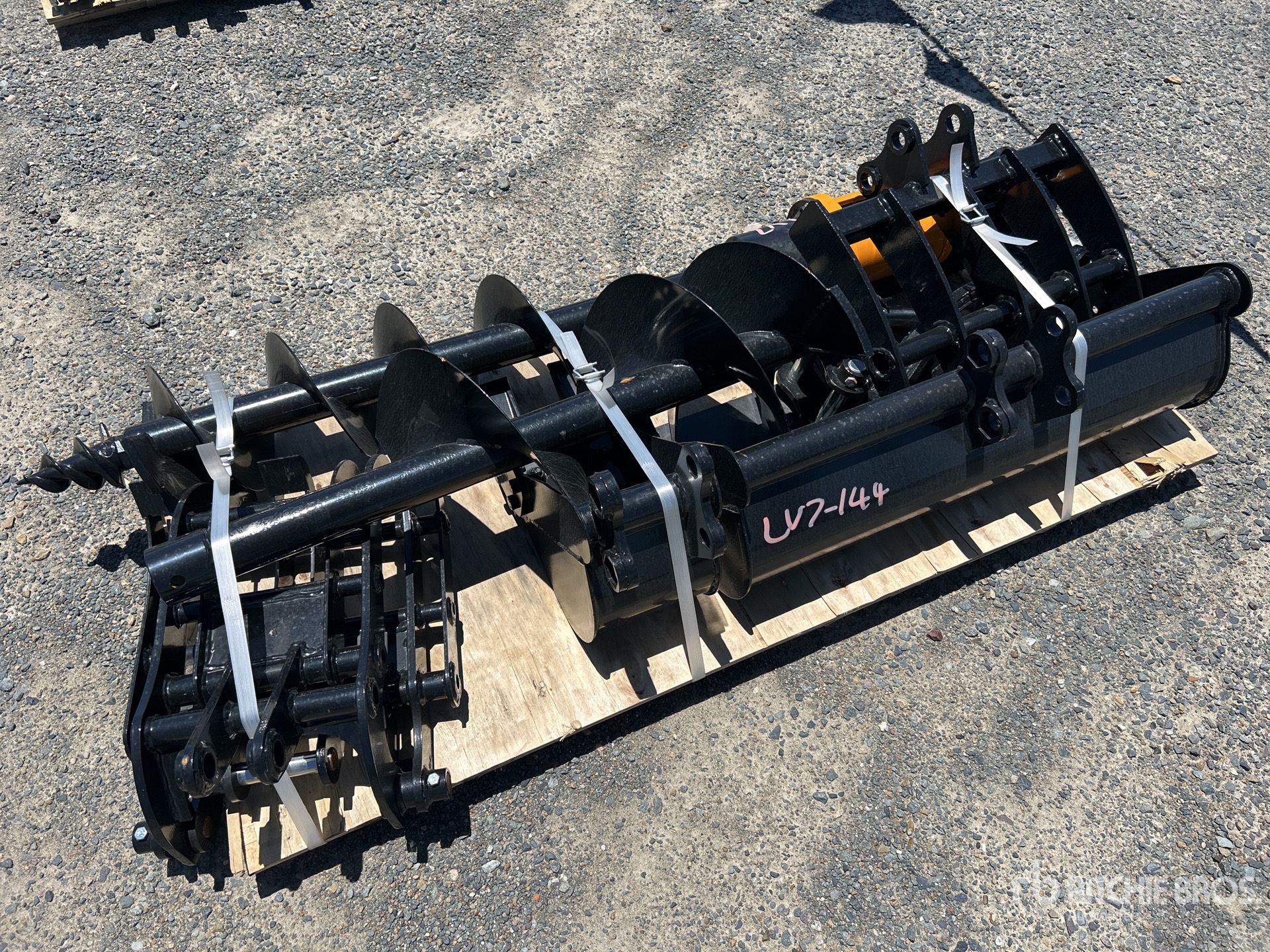 General Appearance with Foto, angolo anteriore destro