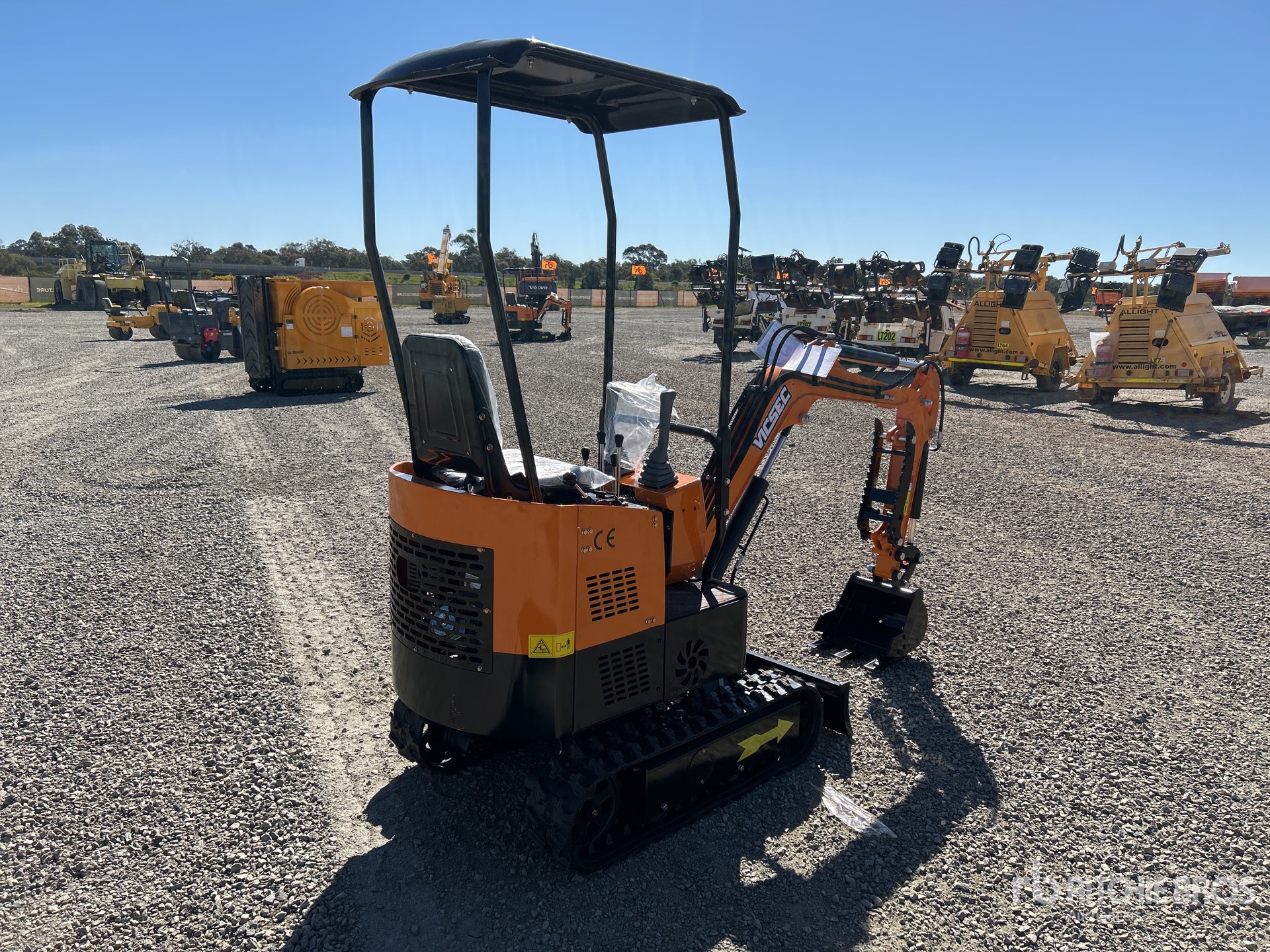 General Appearance with Picture, Right Rear Corner